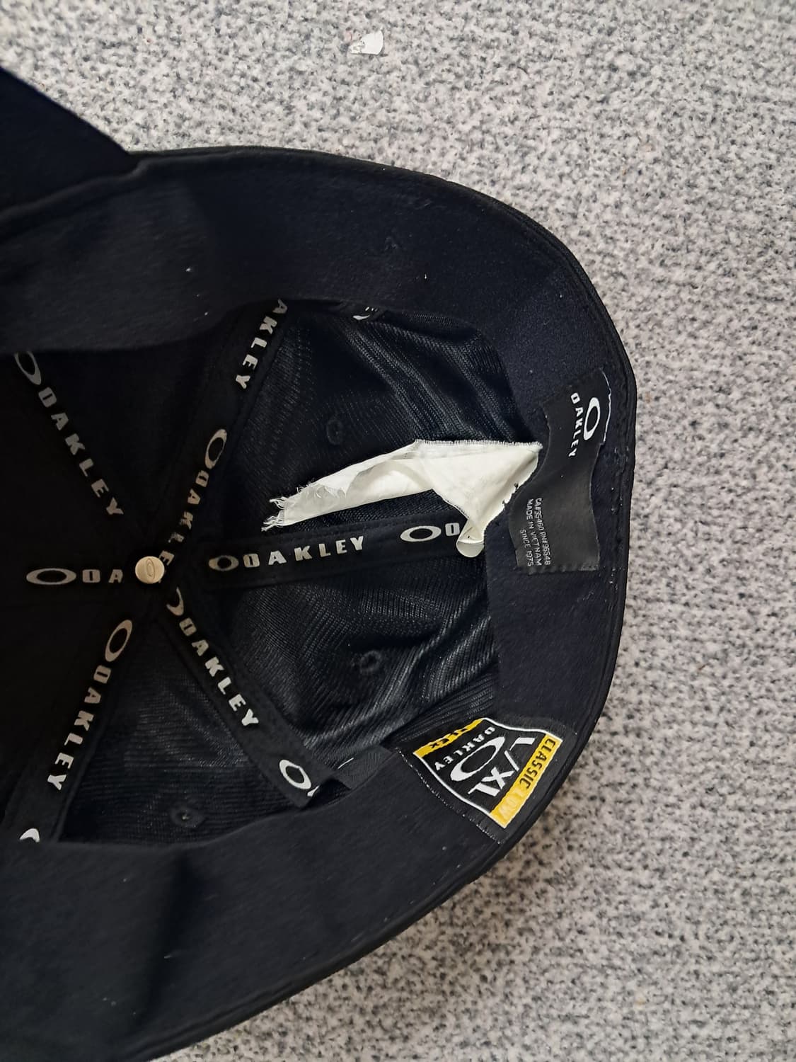 오클리 틴캔 캡 카본블랙 상품이미지3