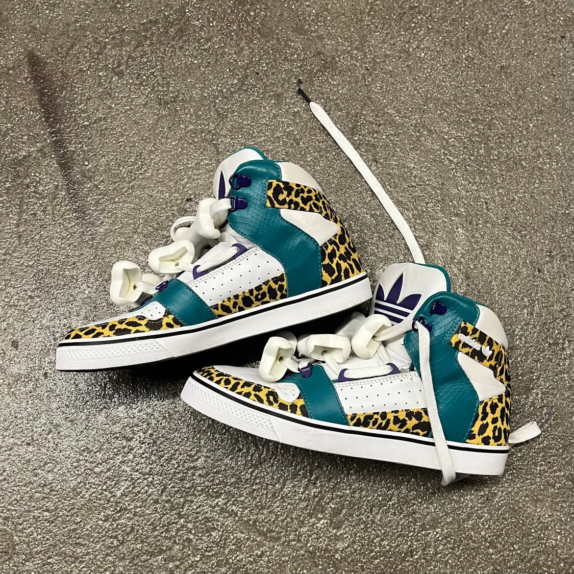 아디다스 x 제레미스캇 본즈 (260) 상품이미지3