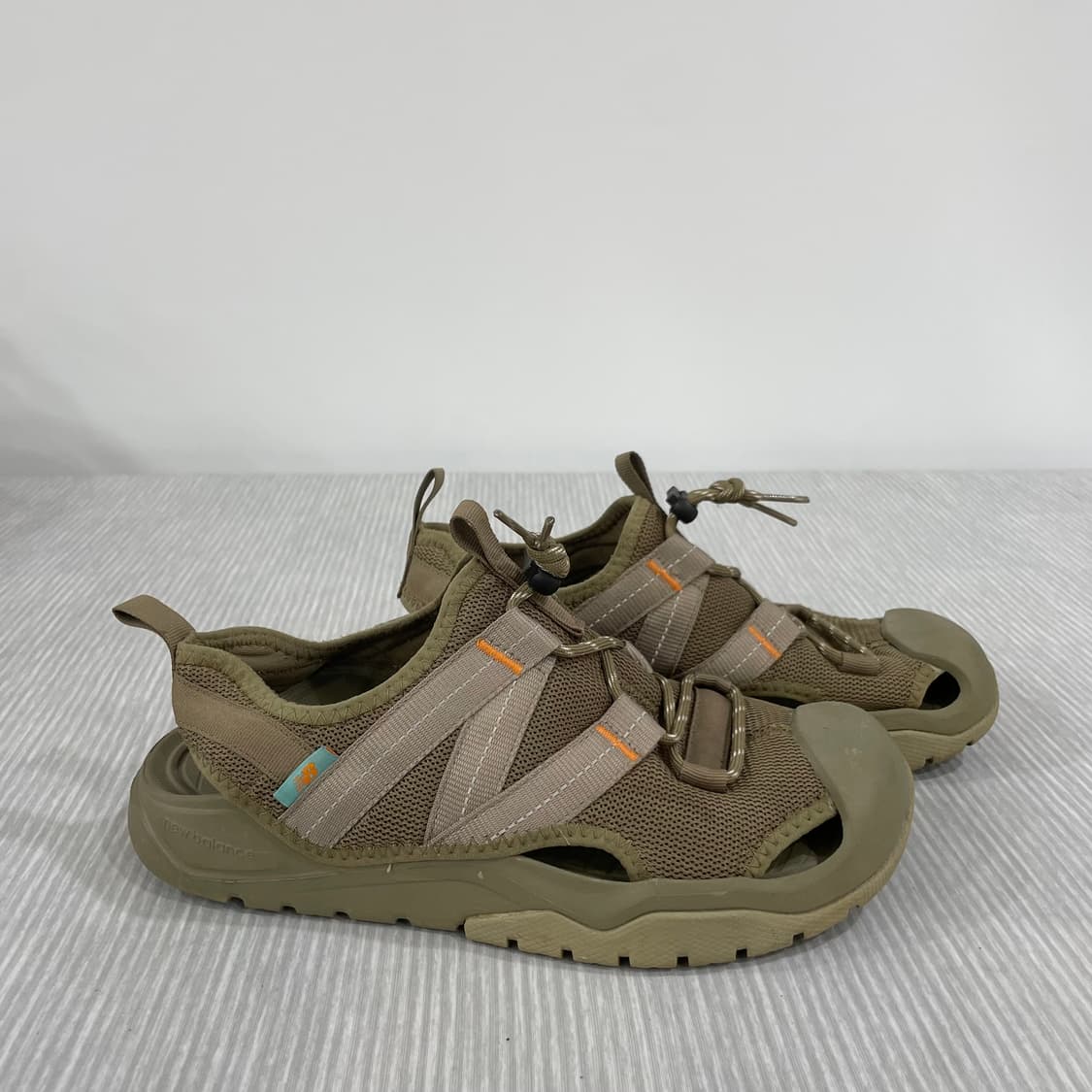 701) 뉴발란스 4205 코브 샌들 270mm 상품이미지1