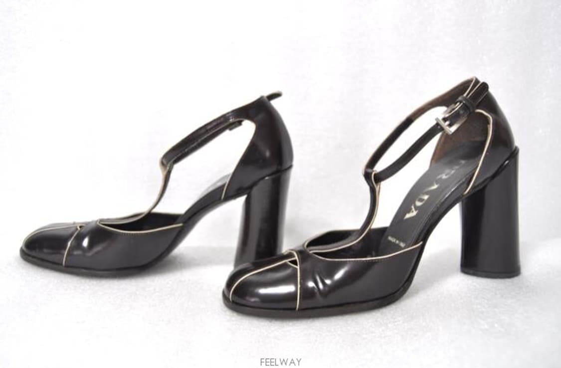 프라다/여성에나멜스트랩통굽구두(사이즈220)정품 상품이미지4