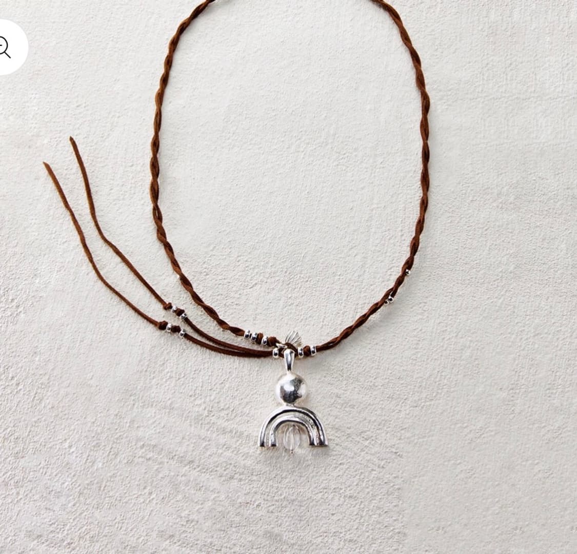 EnSage 화이트 크리스털 가죽 목걸이 상품이미지1