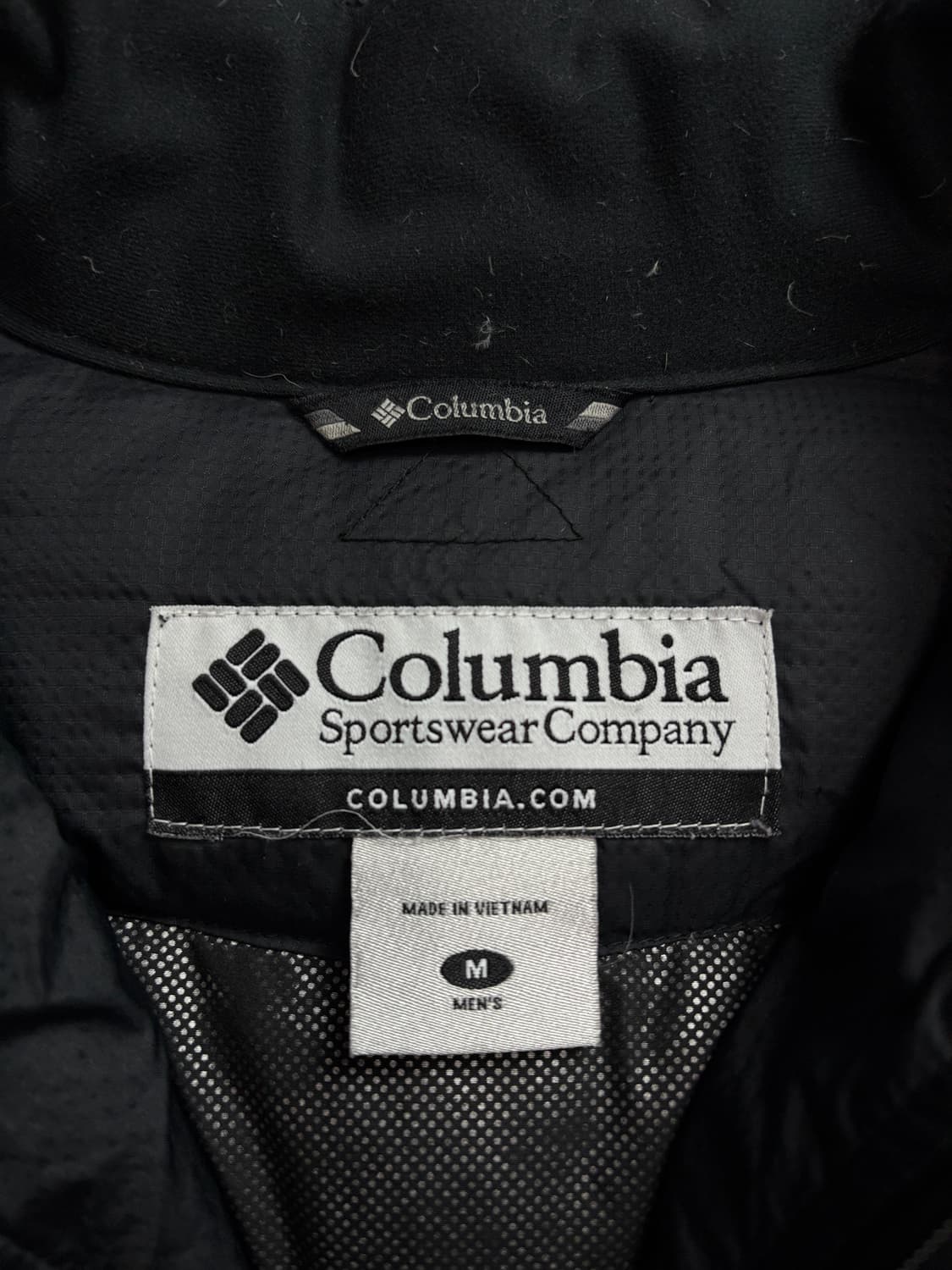 컬럼비아 옴니히트 경량 다운 패딩 블랙 1853 상품이미지4