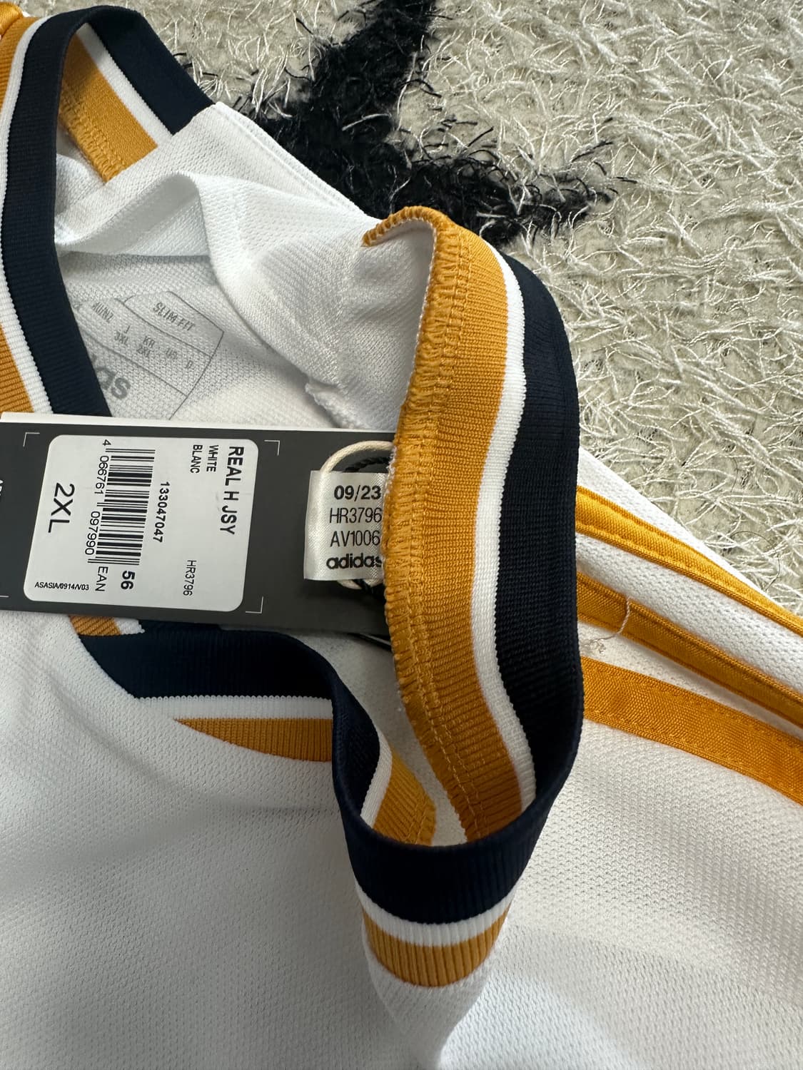 급전)23-24 레알 마드리드 벨링엄 홈 유니폼 (내고가능) 상품이미지6