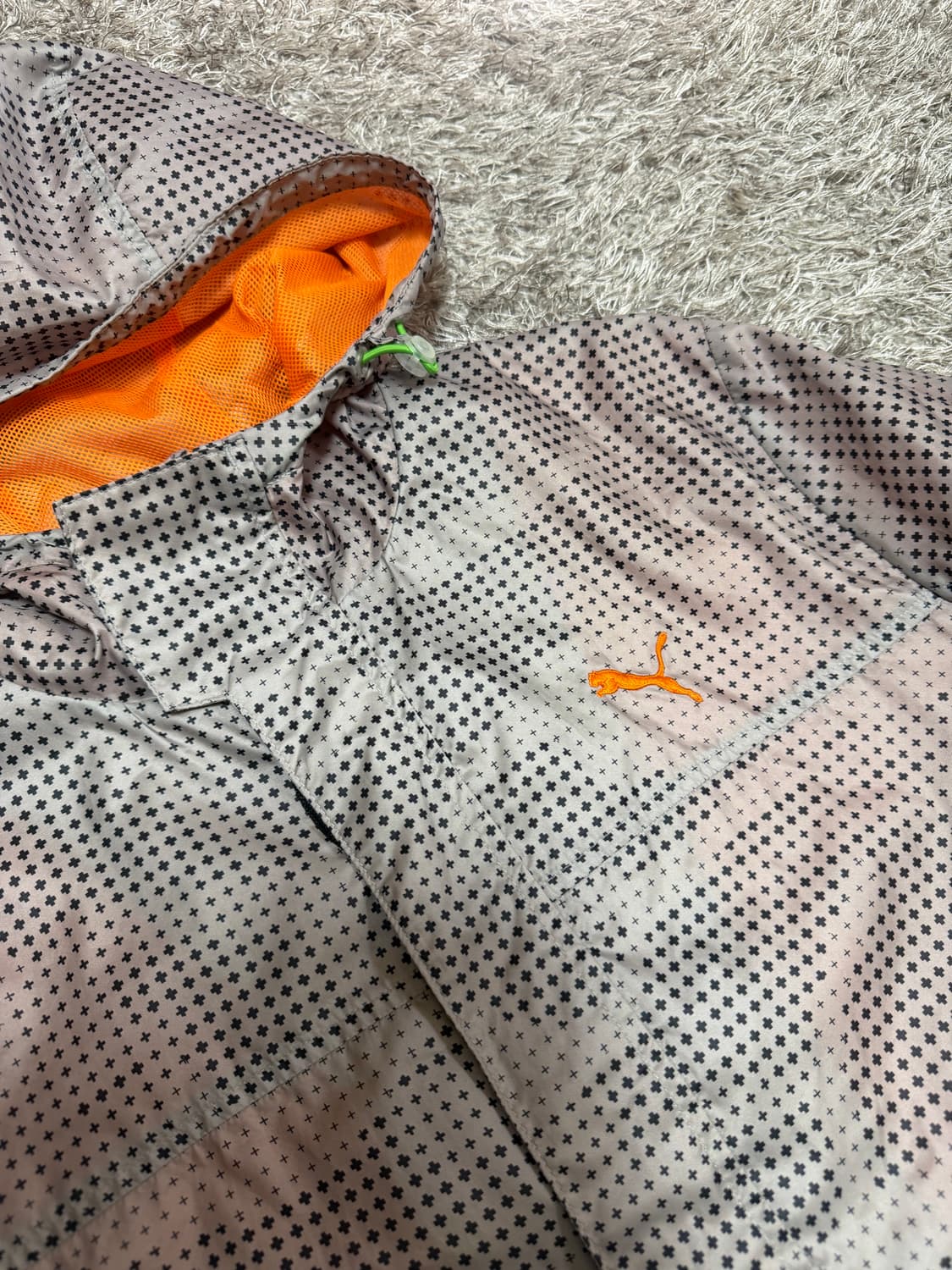 [M] 푸마 경량 바람막이 상품이미지1