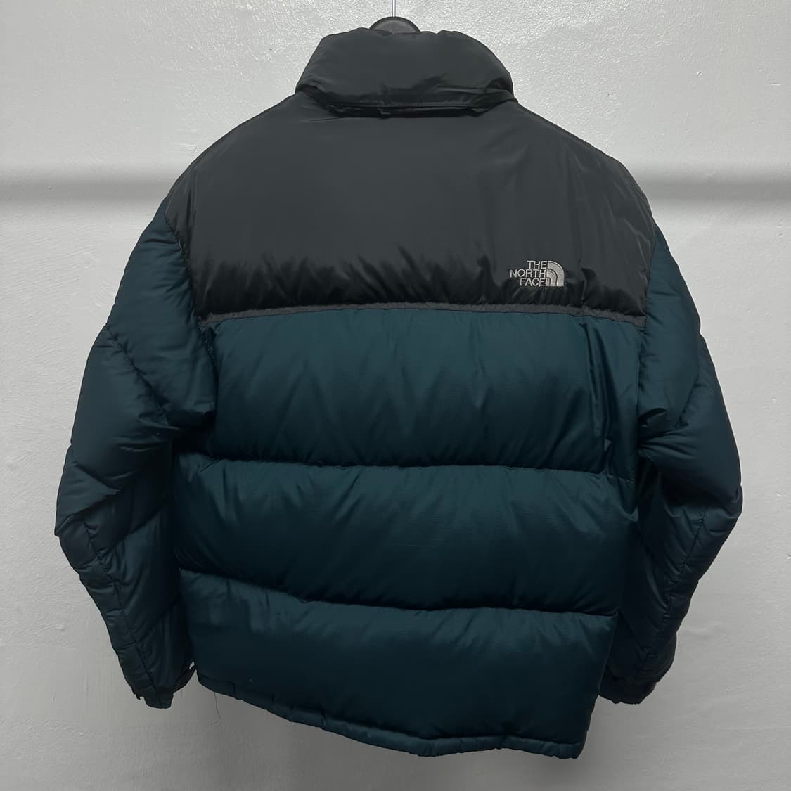노스페이스 눕시 700 청록 패딩 상품이미지2