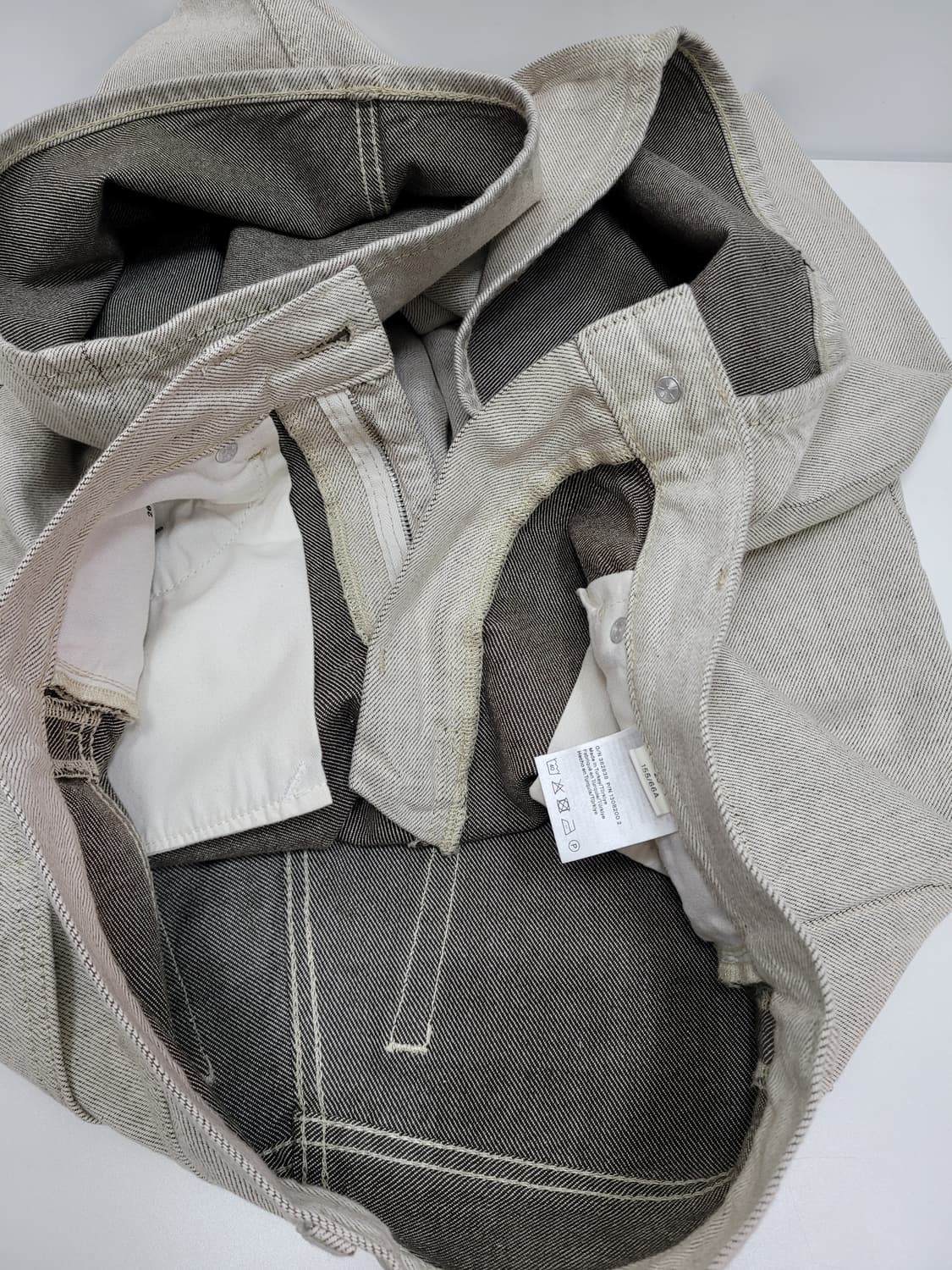 COS 코스 다이얼 와이드 레그 진 / 여 26 (155-66A)
z 상품이미지7