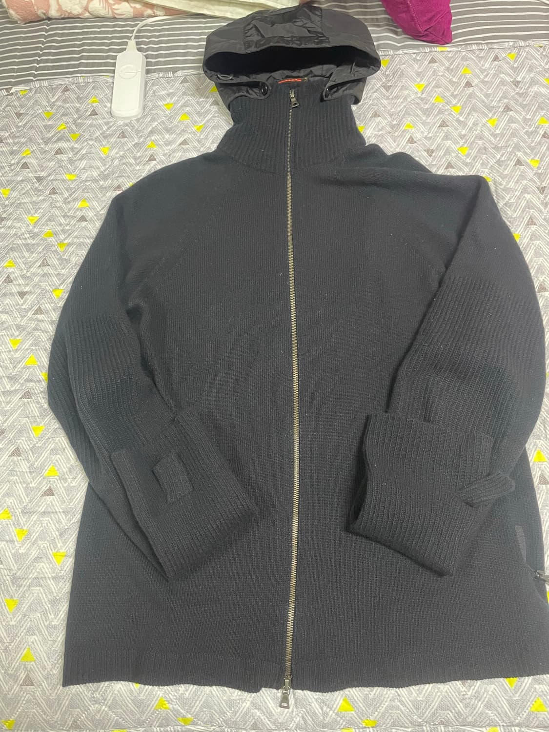 00s 프라다 스포츠 투웨이 니트 후드 집업 상품이미지2