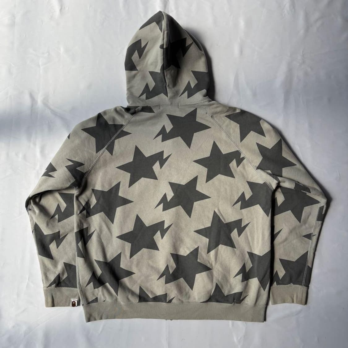 베이프 스타 패턴 후드 집업 상품이미지9