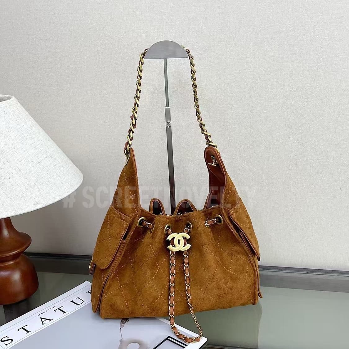 샤넬 25백 클래식 카프스킨 체인 호보백 상품이미지4