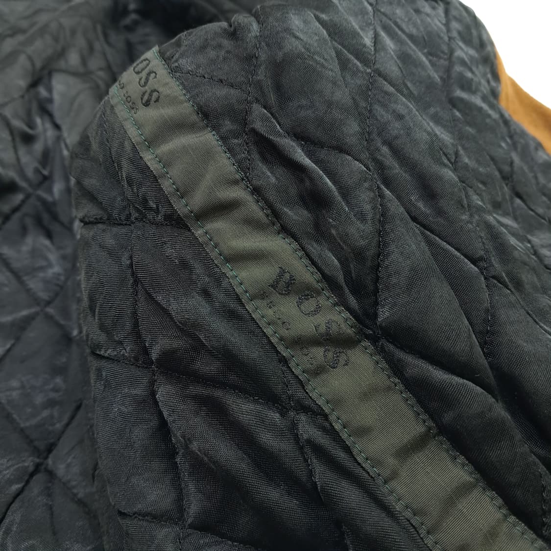 CN733 XL 휴고 보스 80s 울 캐시미어 봄버자켓 상품이미지9