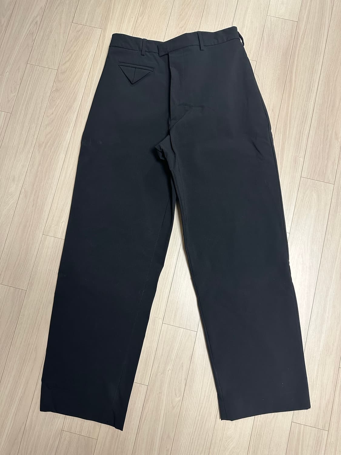 [50] 보테가베네타 20SS 스트레치 나일론 팬츠 (블랙) 상품이미지1