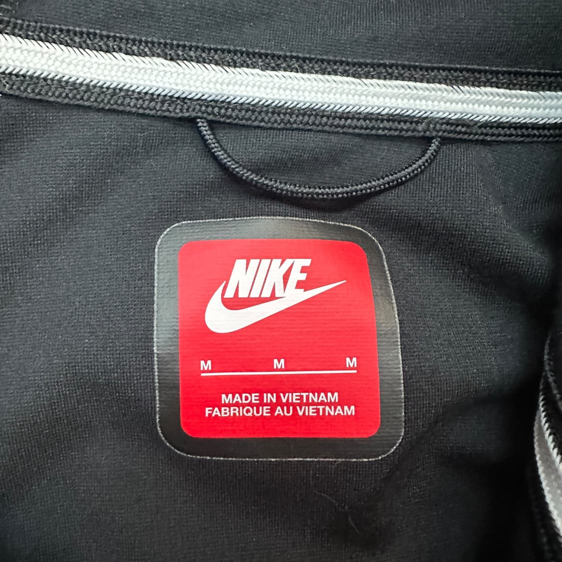 나이키 테크팩 후드 집업 상품이미지4