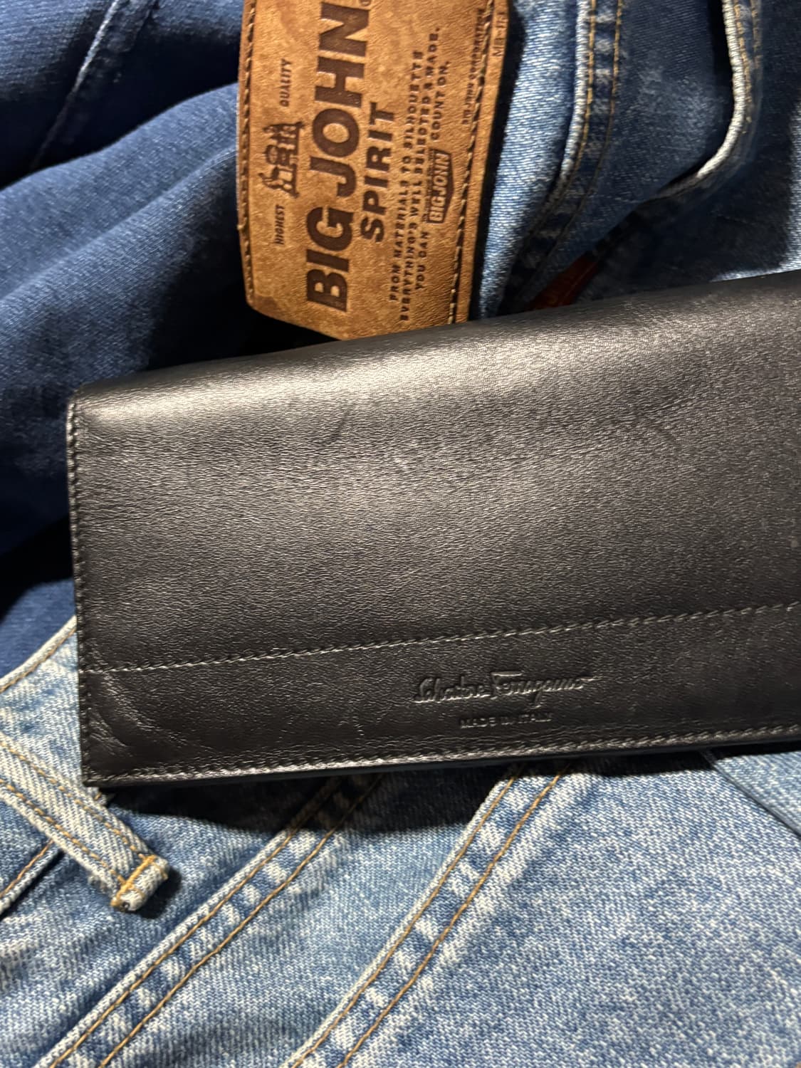 ferragamo long leather wallet  상품이미지2