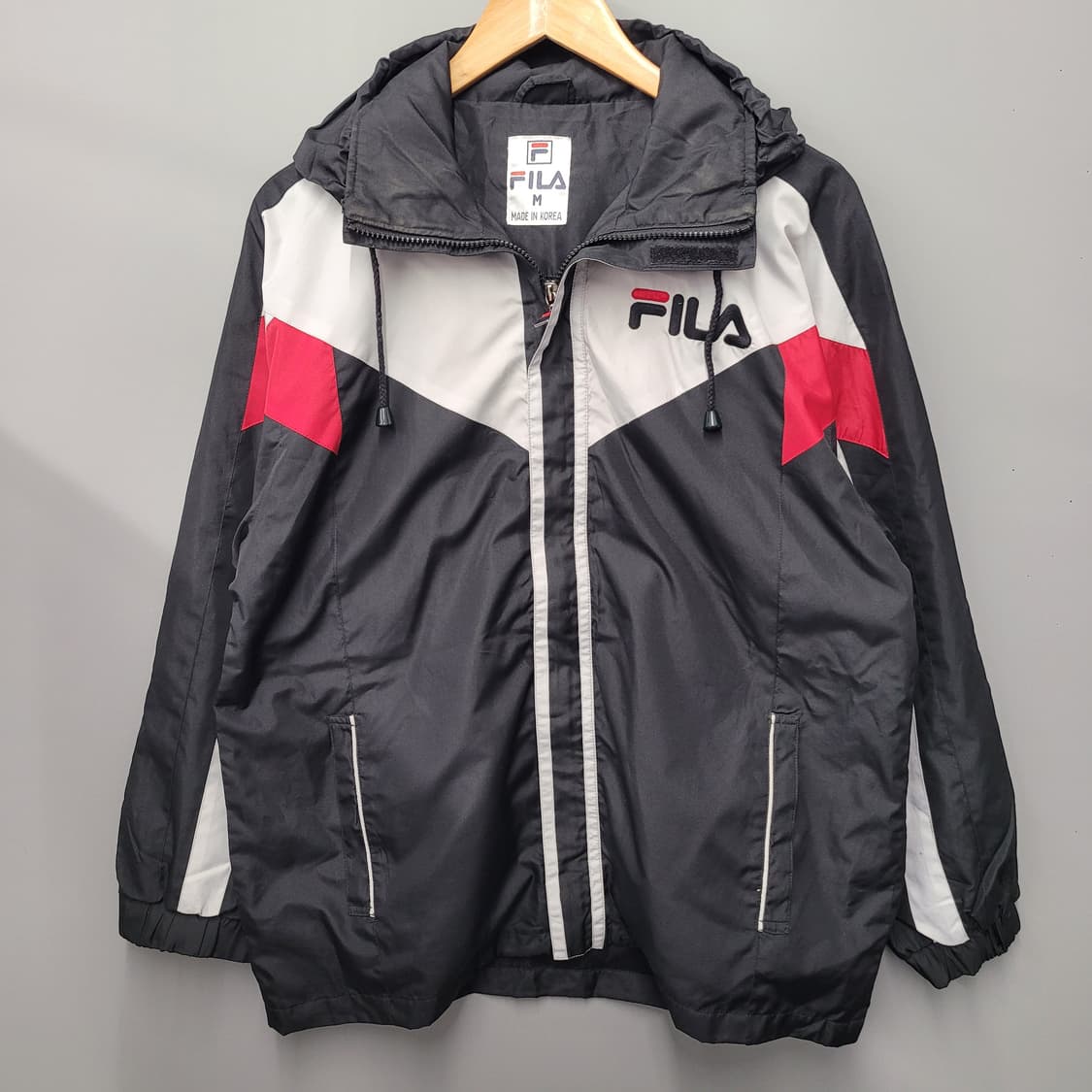 FILA 올드스쿨 바람막이  상품이미지2