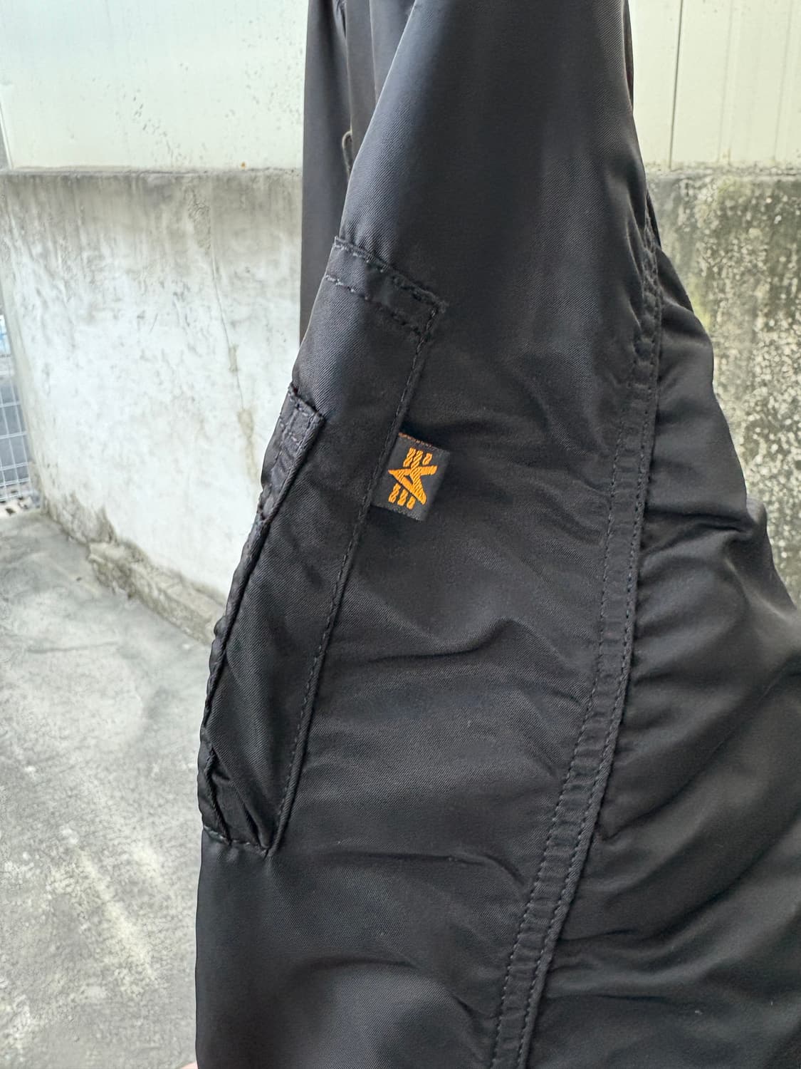 알파 x JESSE (일본 밴드 멤버) ma-1 자켓 상품이미지5