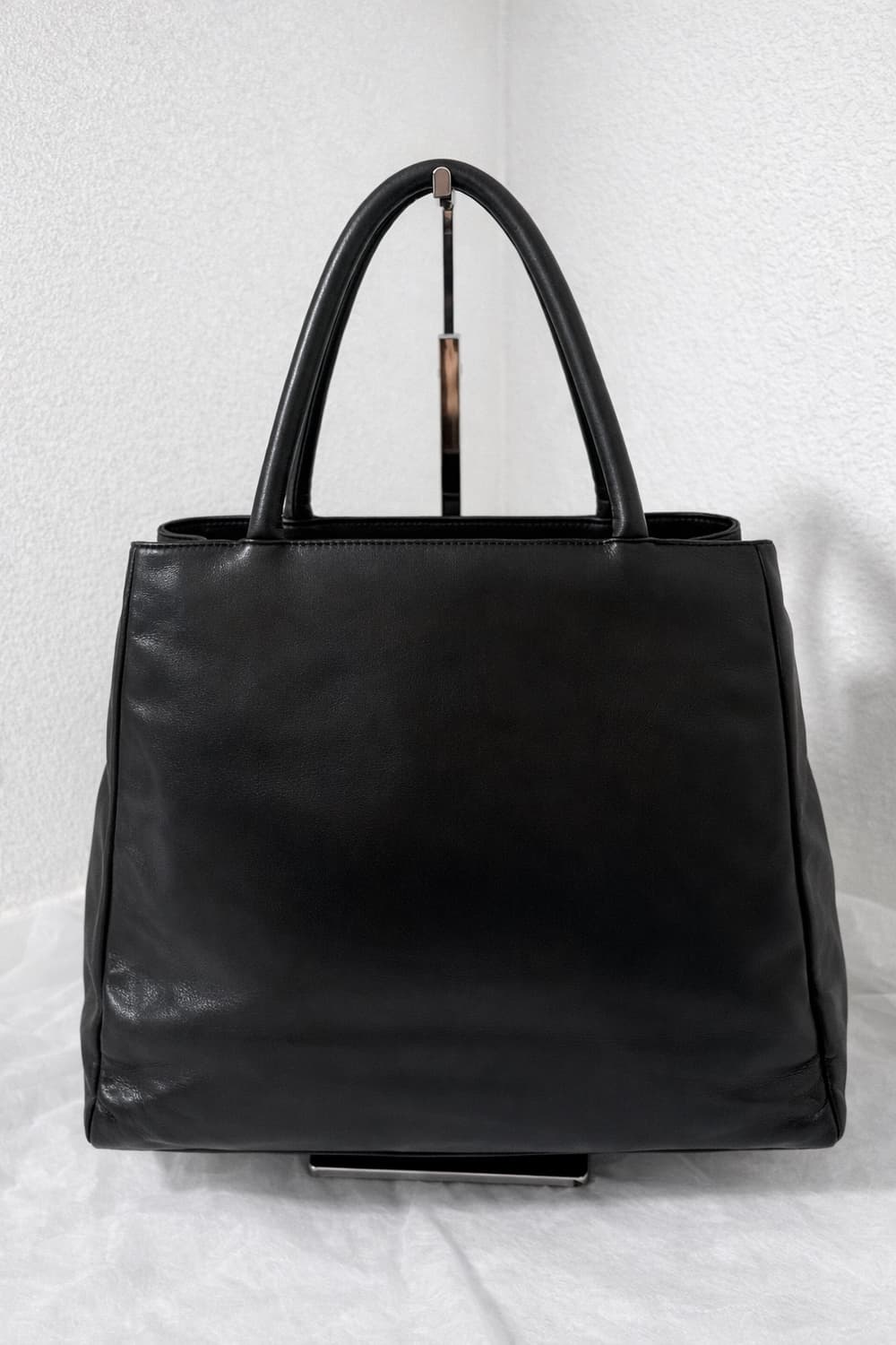 (백화점 정품 PRADA) 프라다 나파가죽 핸드백 (도트백) 상품이미지4