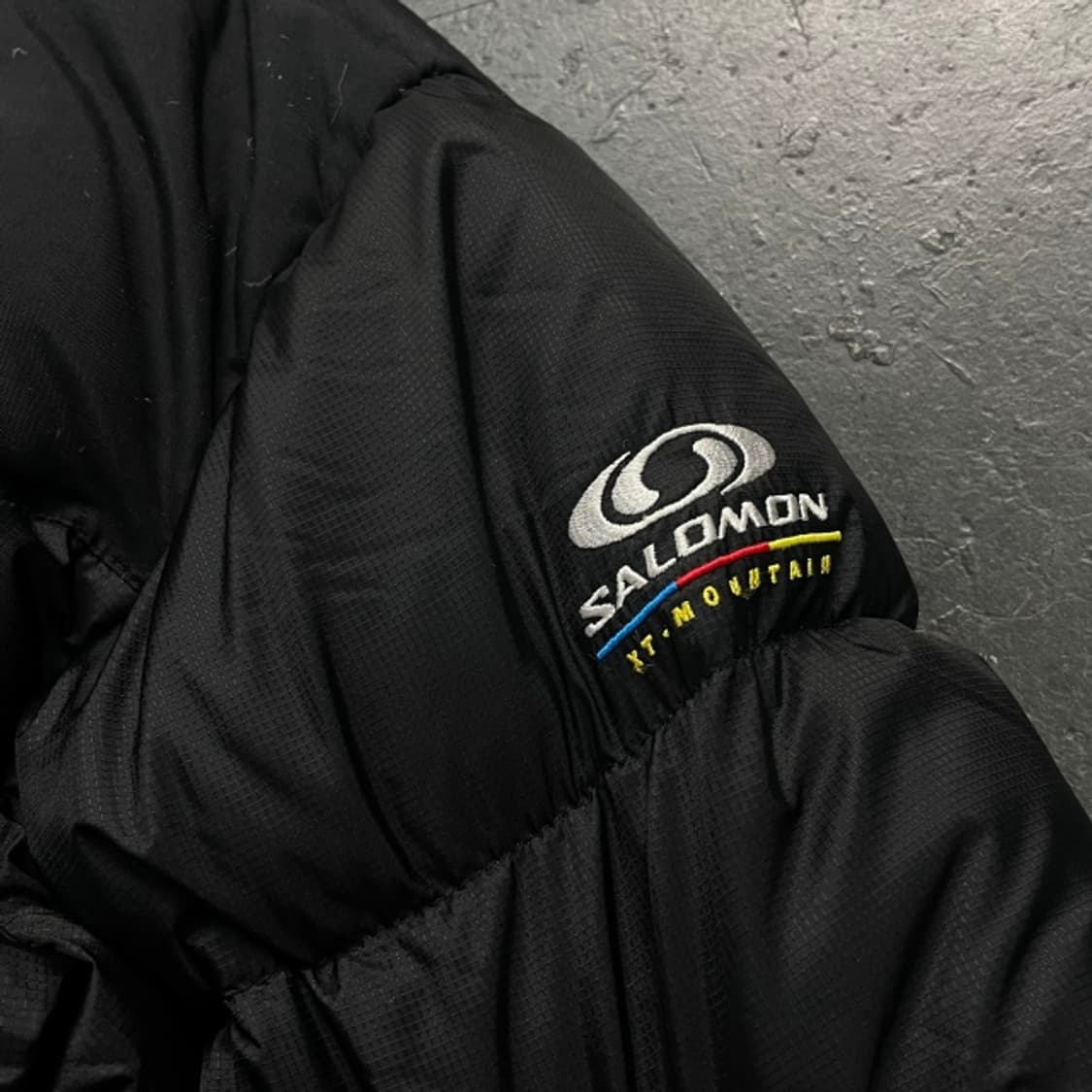 100 살로몬 컨투어 패딩 상품이미지3