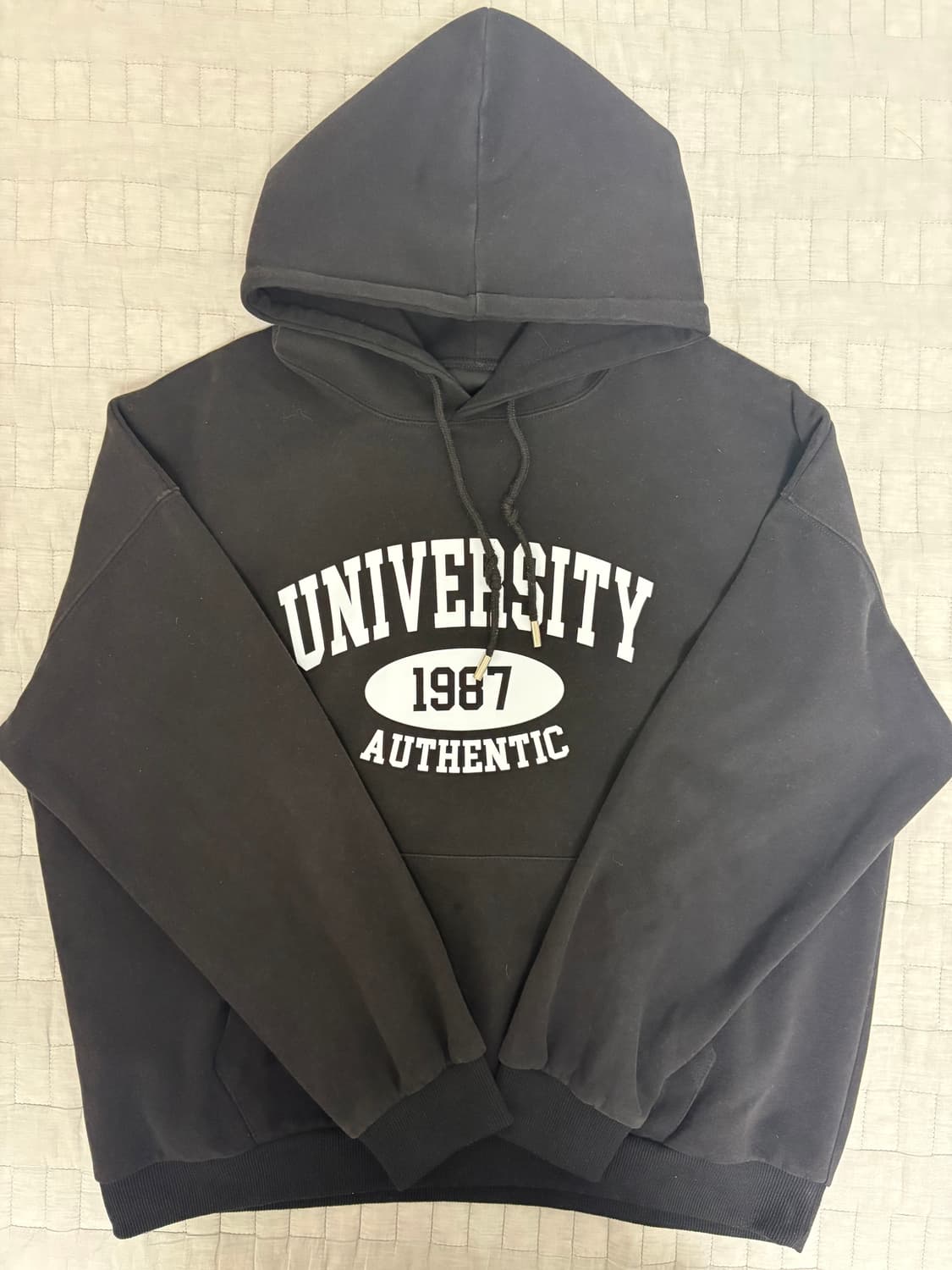 유니버시티 검정 후드티 상품이미지1