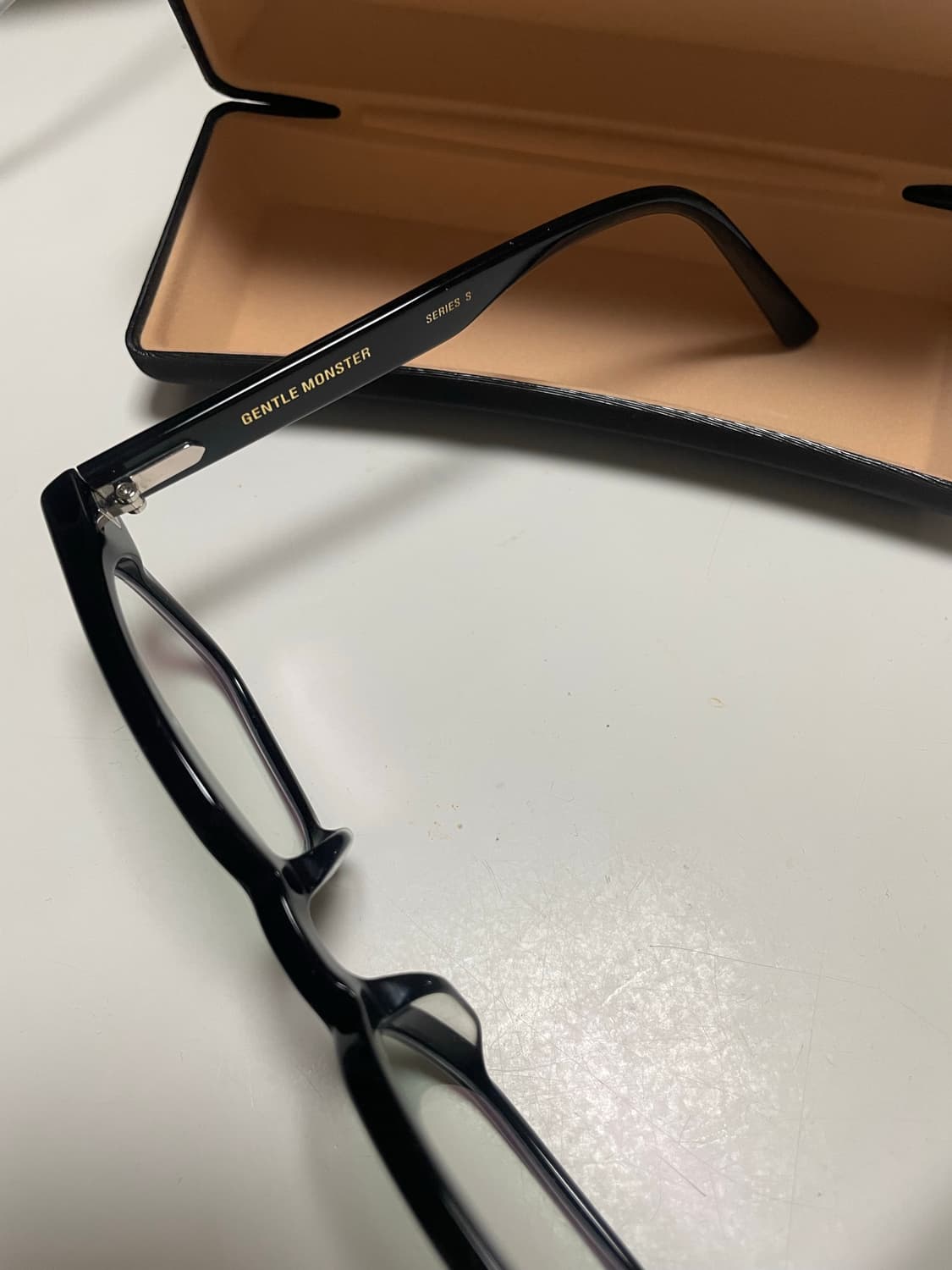 젠틀몬스터 르로이 01 상품이미지5