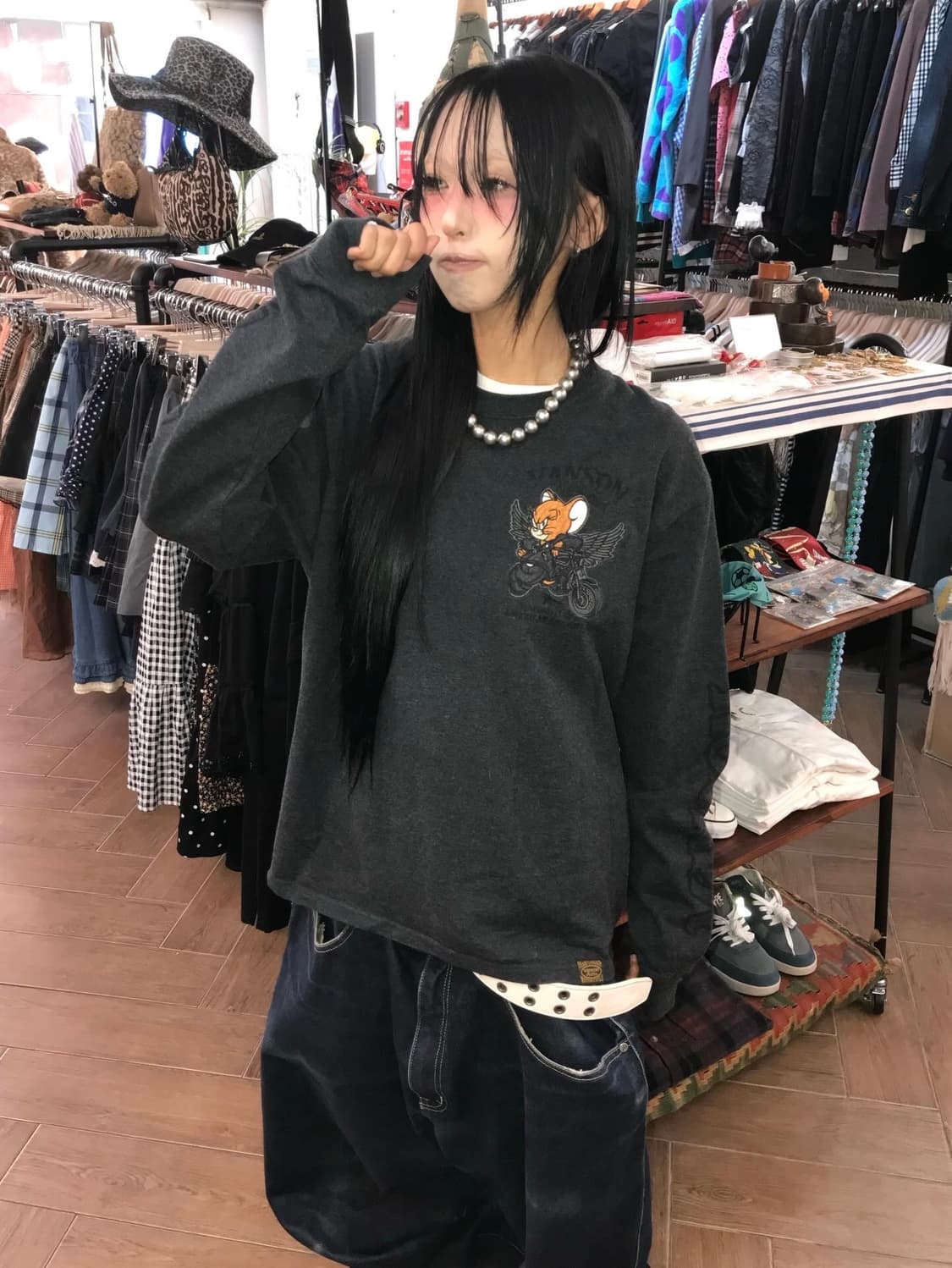 Vanson X Tom&Jerry Embroidery L/S 상품이미지3