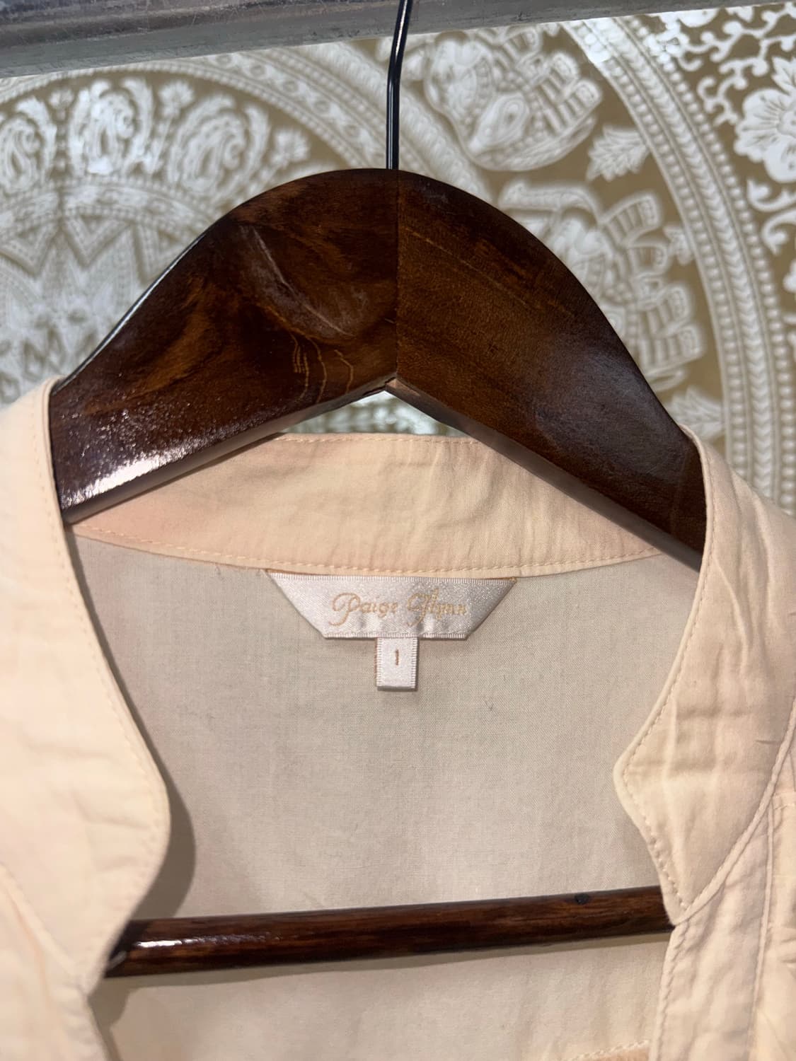 PAIGEYNN 여성 버튼 디테일 민소매 롱 베스트  상품이미지4