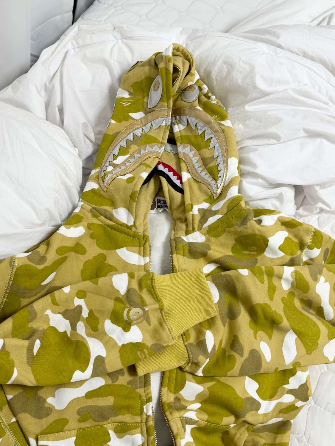 베이프 더블샤크후드 옐로우 황계 금장 상품이미지1