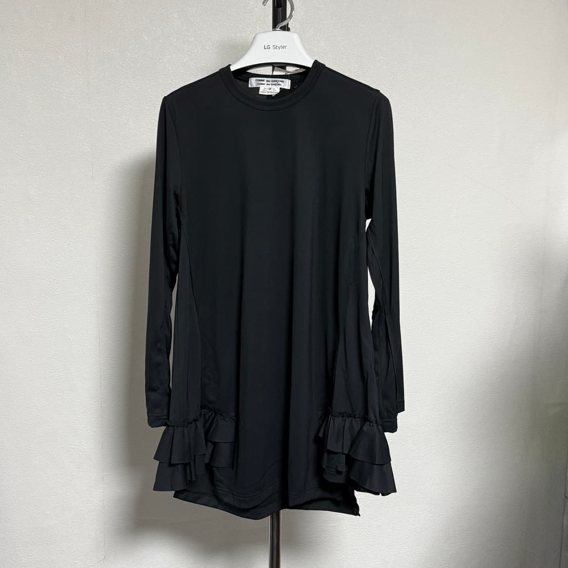 새상품 19aw 꼼데가르송 꼼데가르송 사이드 프릴 폴리 티셔츠 s 상품이미지2