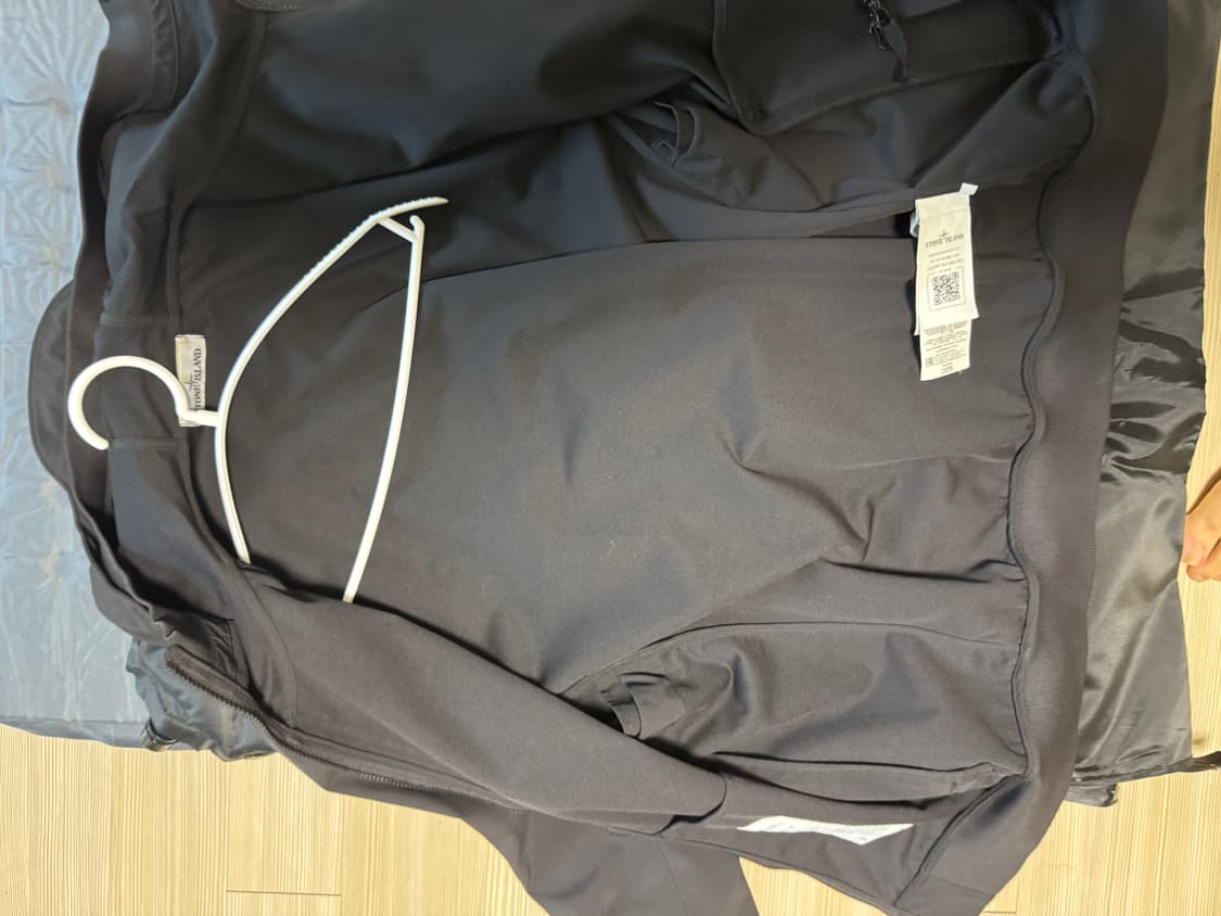 스톤아일랜드 소프트쉘 자켓 xl 상품이미지7