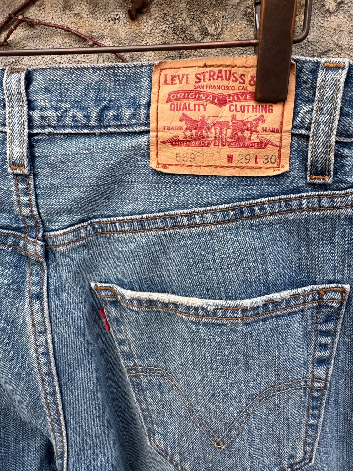 00s 리바이스 빈티지 569 루즈 스트레이트핏 워싱 데님 팬츠 상품이미지5