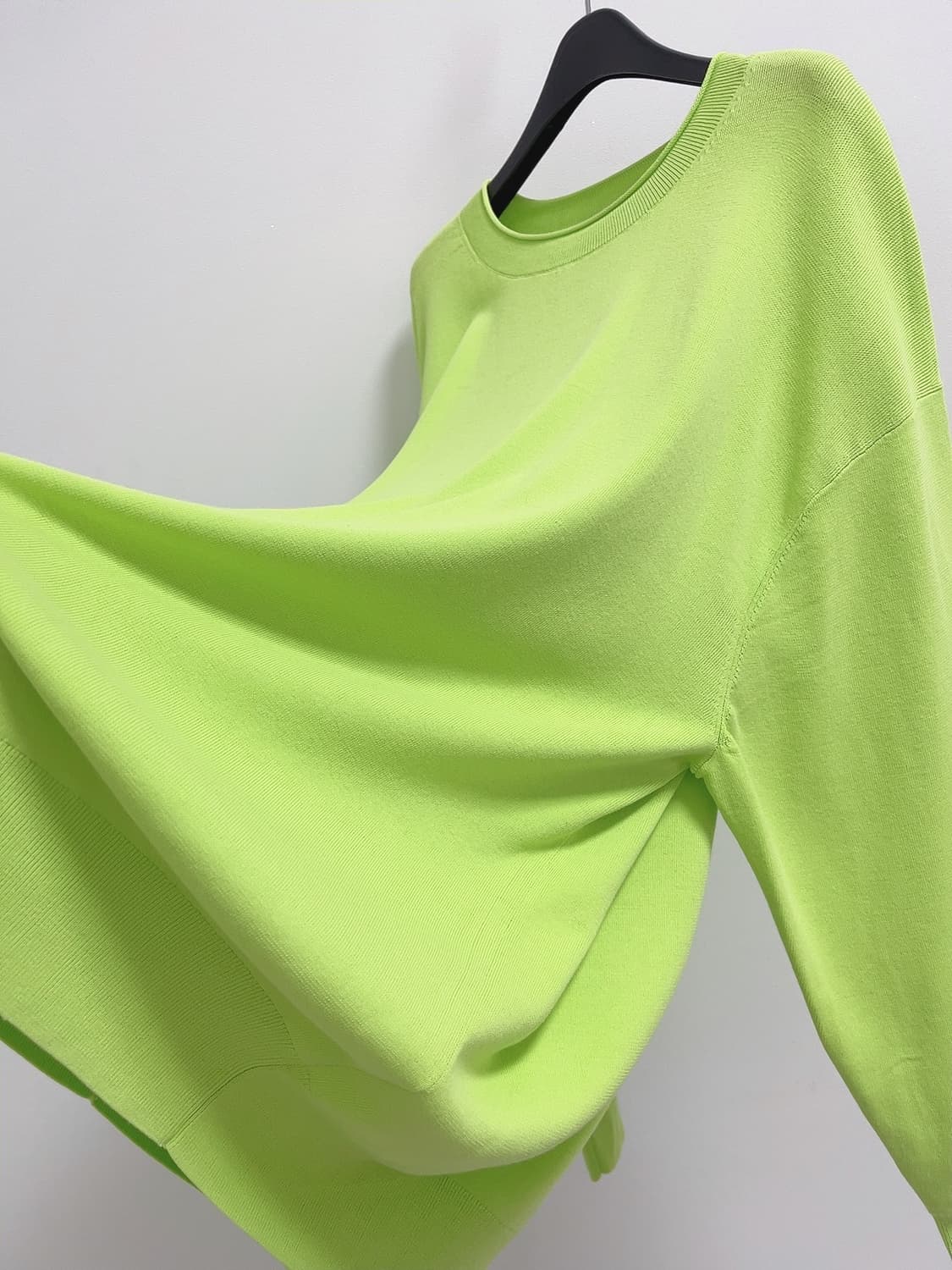 코스 코튼 루즈핏 니트 상품이미지8