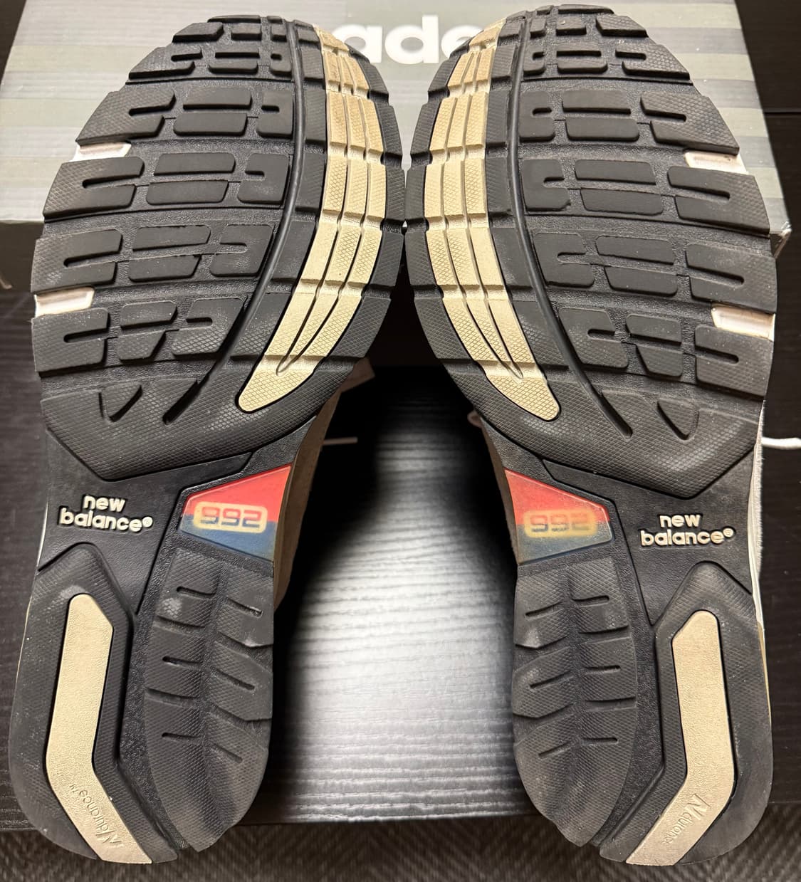 뉴발란스 992 메이드인 USA 그레이 - D 스탠다드 270사이즈 상품이미지8