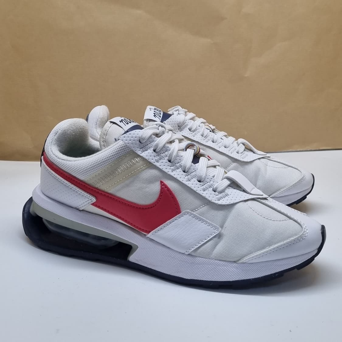 나이키 에어맥스 프리데이 여성운동화 235. 상품이미지1