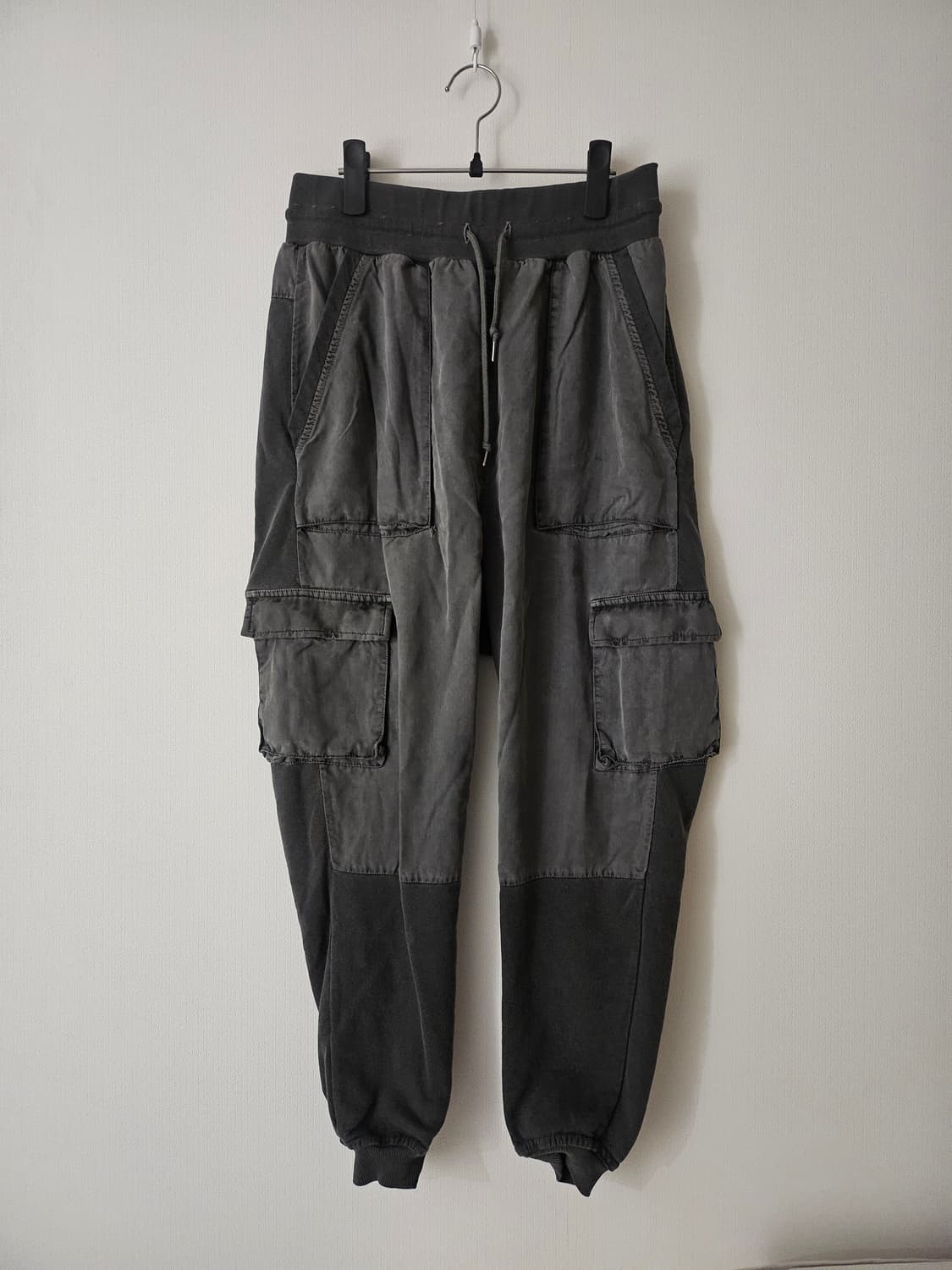 존 엘리엇 John Elliot 카고팬츠 상품이미지1