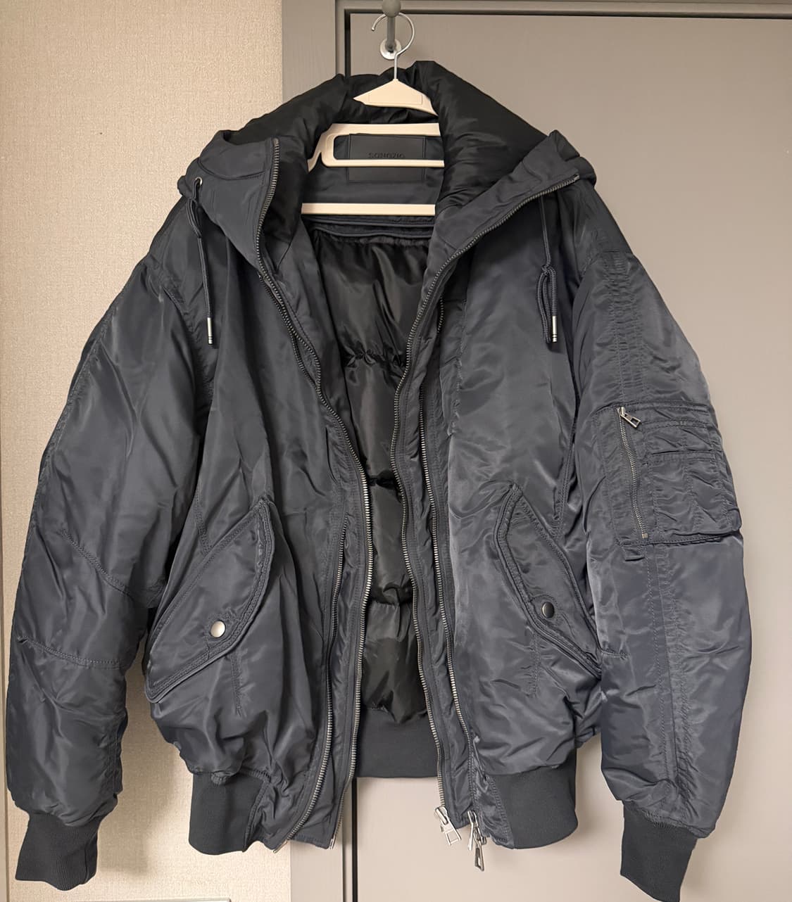 송지오옴므후드 MA-1 숏패딩 상품이미지1