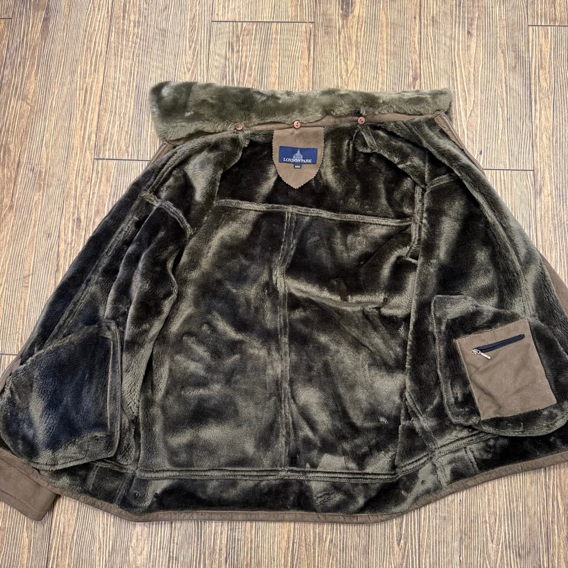 스웨이드 퍼(탈부착) 무스탕 상품이미지3