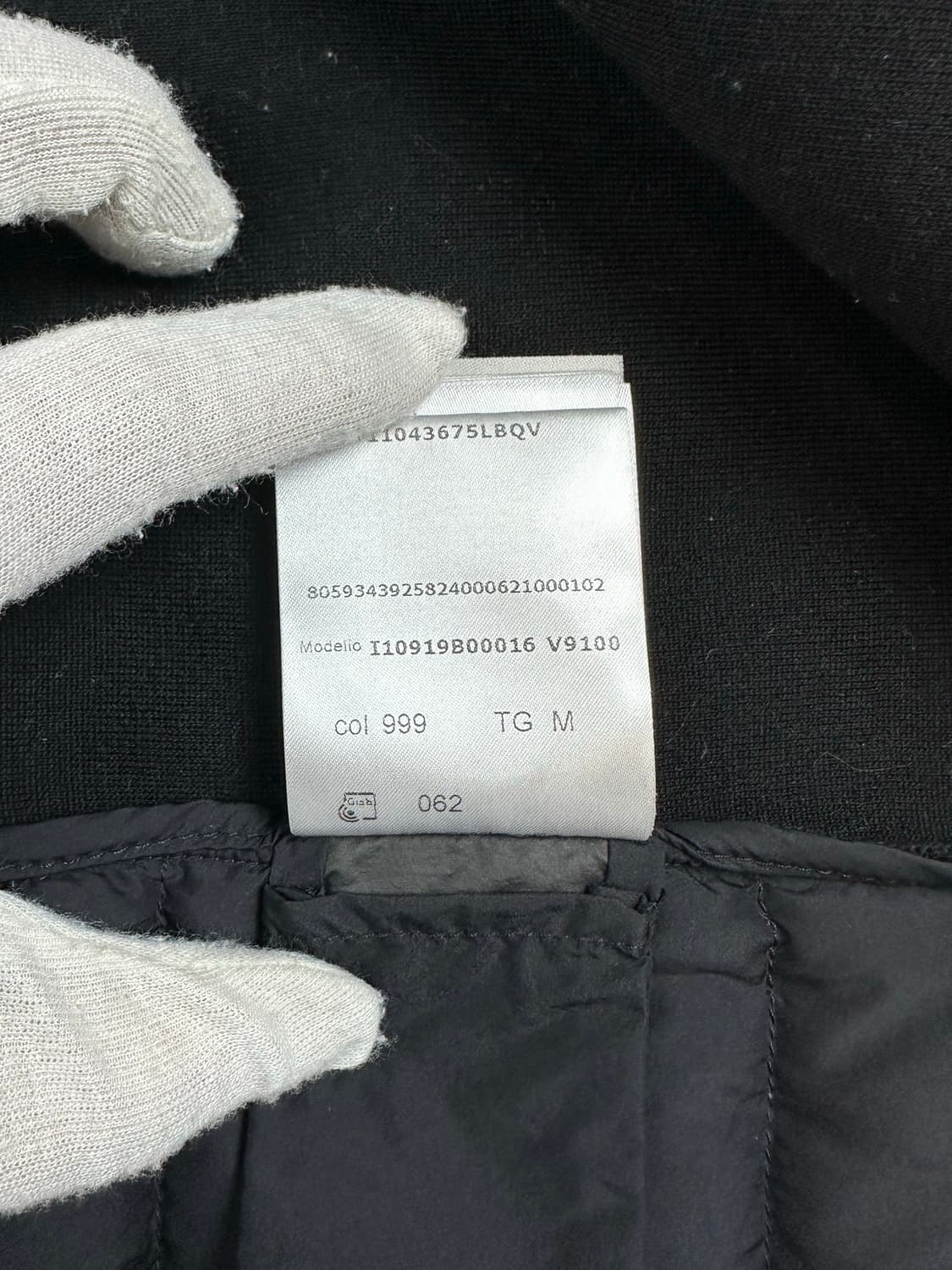 [M] 정품 몽클레어 24FW 블랙라벨 니트패딩 자켓 상품이미지8