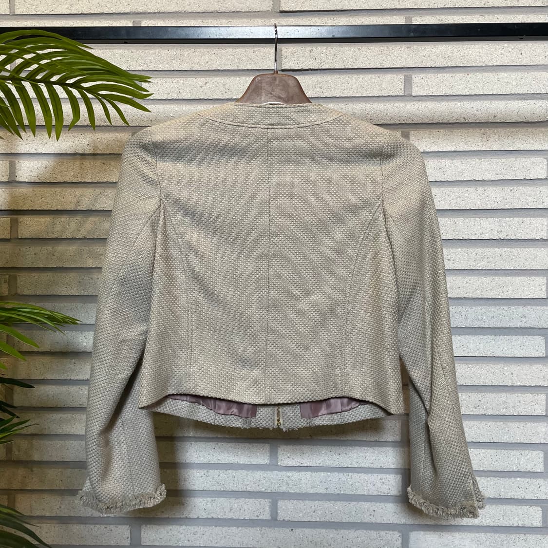 캐서린로스 트위드자켓 프린지 절개라인 디테일 샴페인베이지 상품이미지3