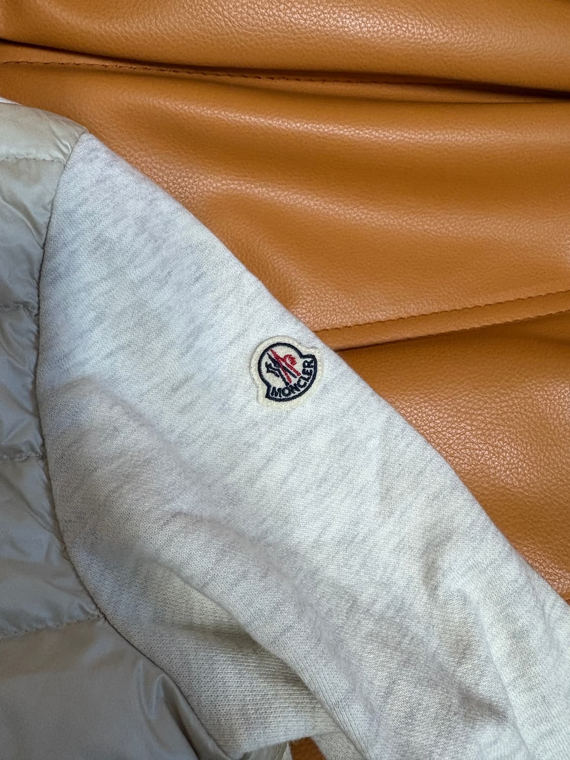 몽클레어 니트 패딩 상품이미지3