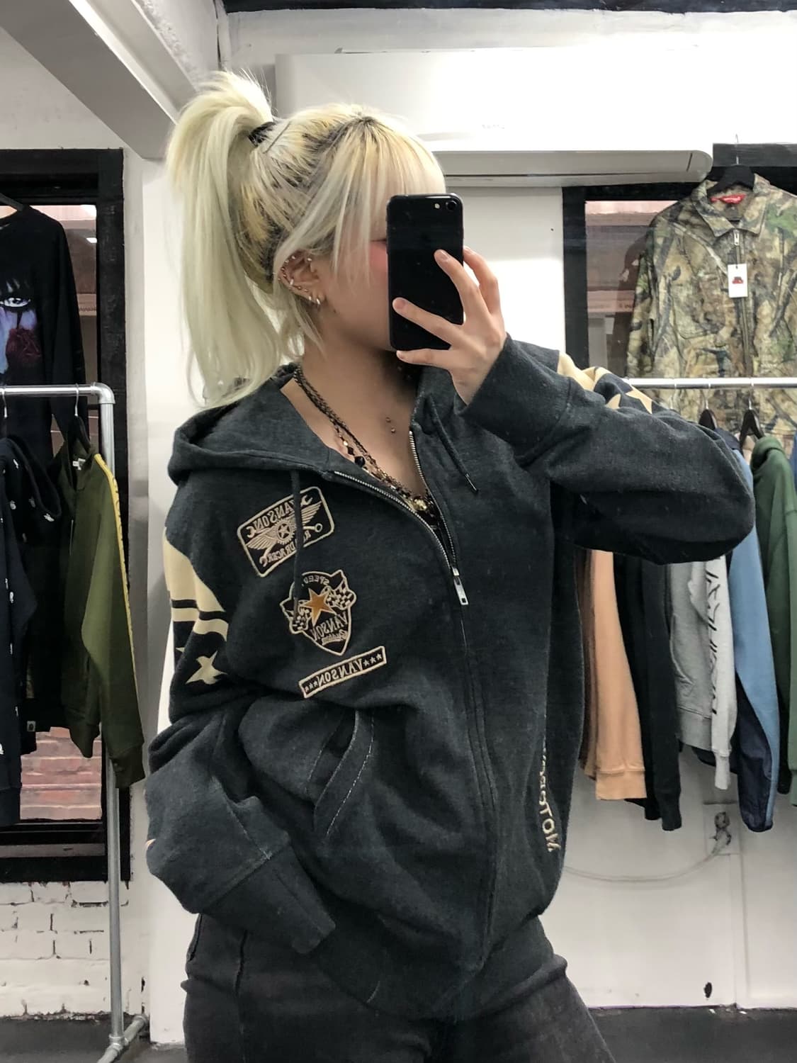 밴슨 레더 스타 패치 후드집업 상품이미지2