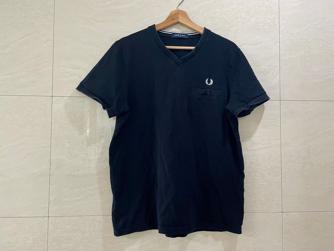 프레드페리 / V넥 반팔 티셔츠, 남성 티셔츠 / L(100) 상품이미지1