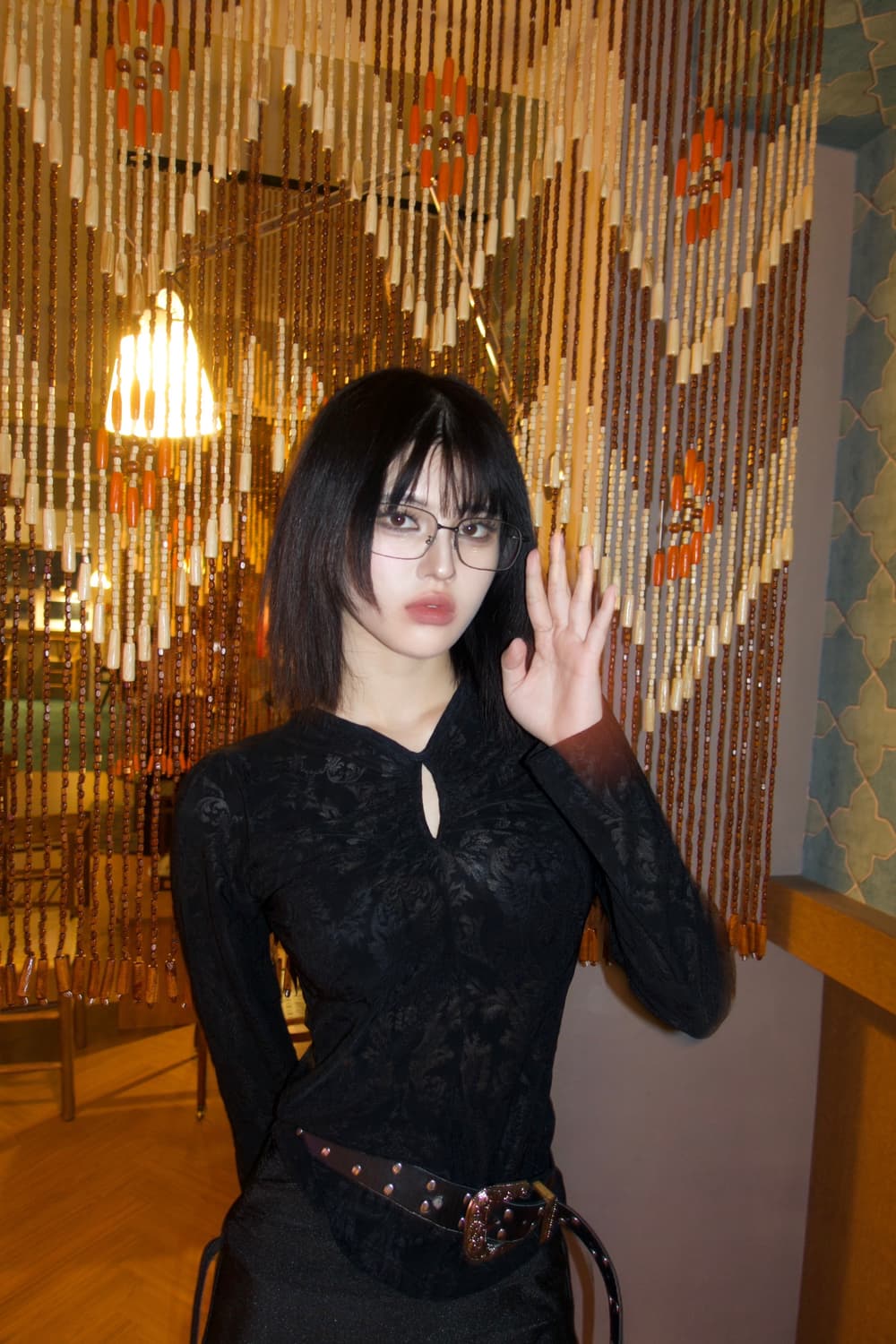 노드레스 자가드 패턴 티셔츠 (black) 상품이미지3