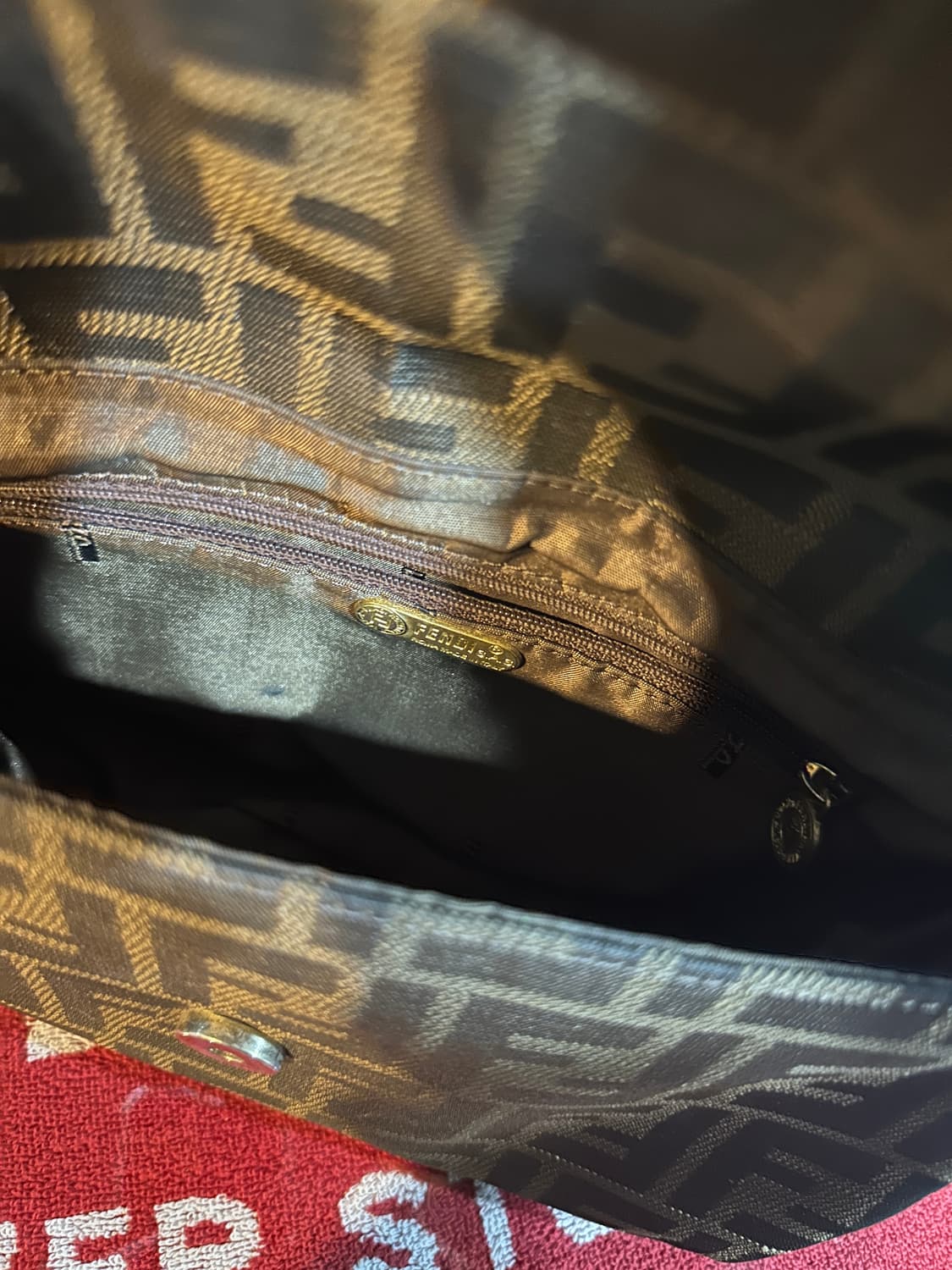 펜디 FF로고 미니 바게트백 상품이미지6