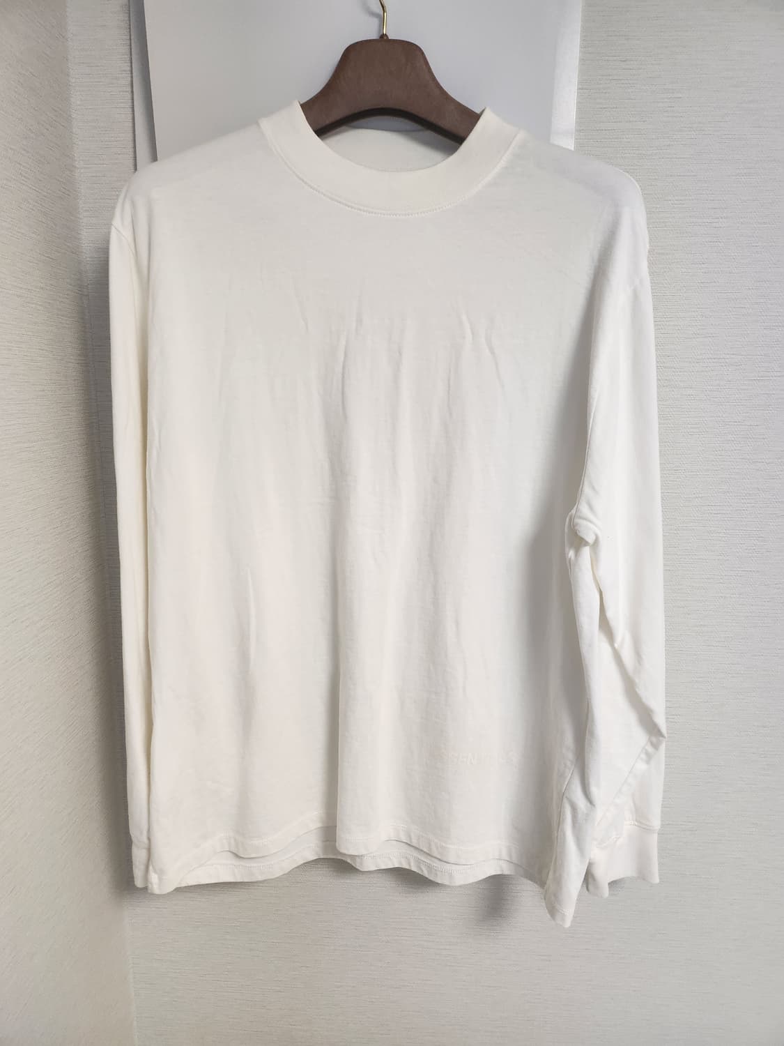 에센셜 롱슬리브 아이보리 m  상품이미지3