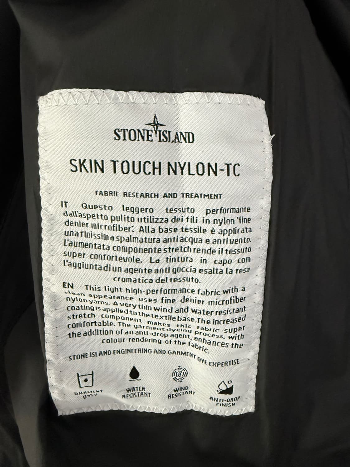 스톤아일랜드 윈드브레이커 상품이미지6