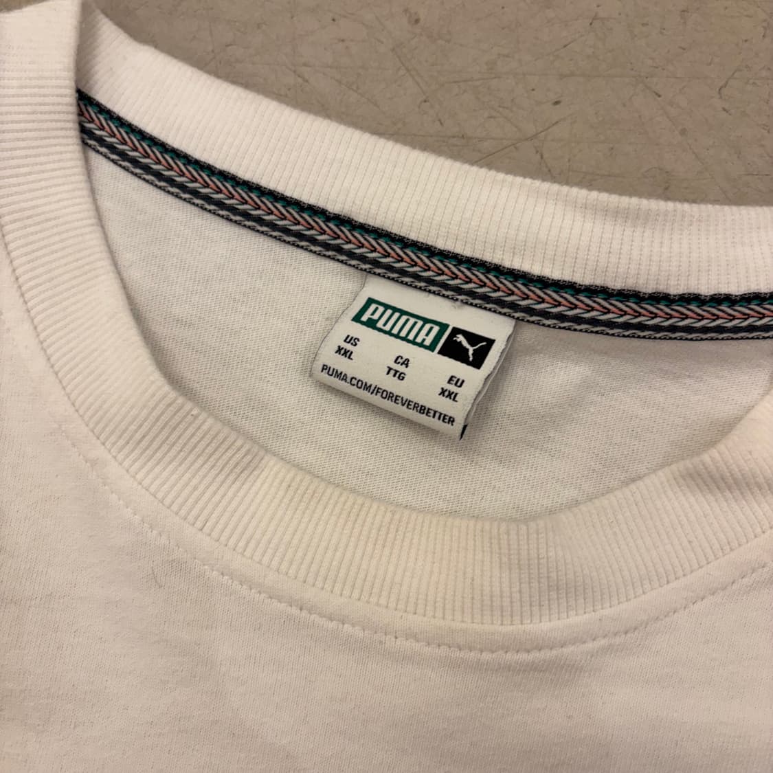 푸마 빅로고 그래픽 반팔티 상품이미지4