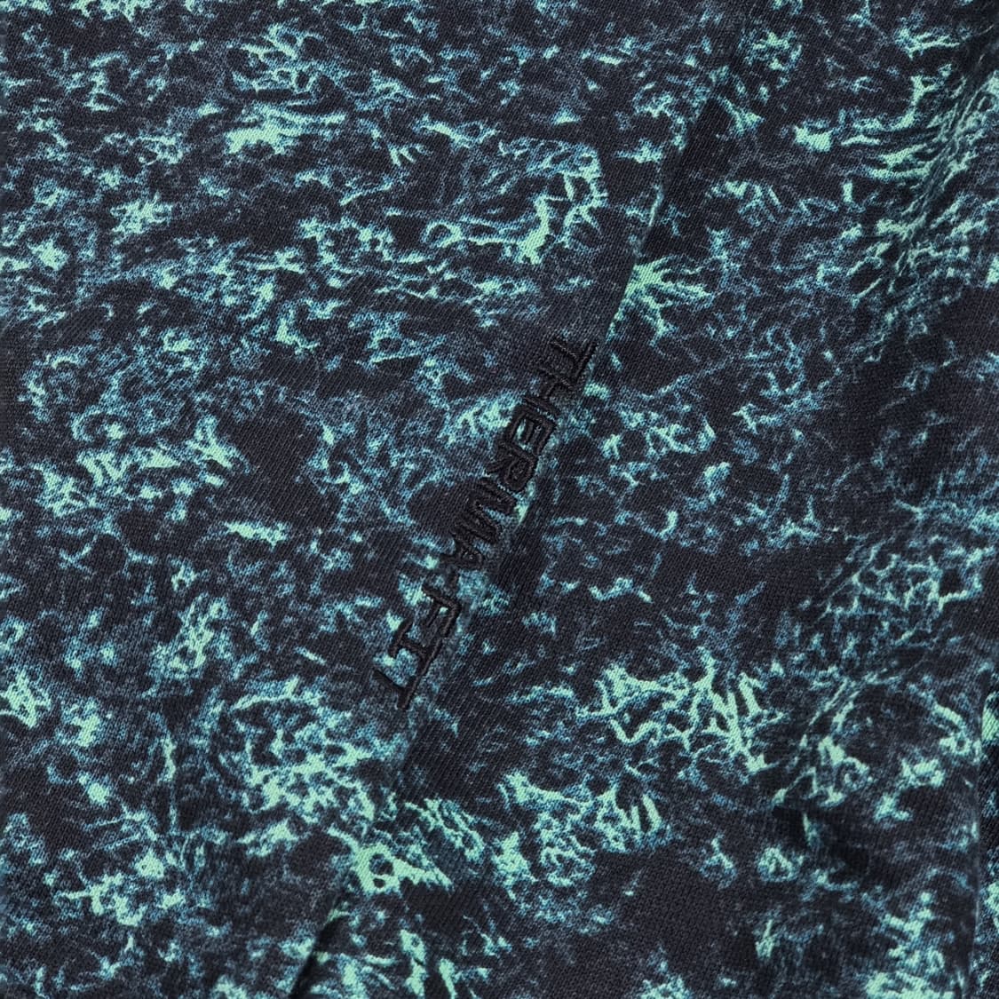 나이키 ACG 맨투맨 옥블랙 상품이미지3