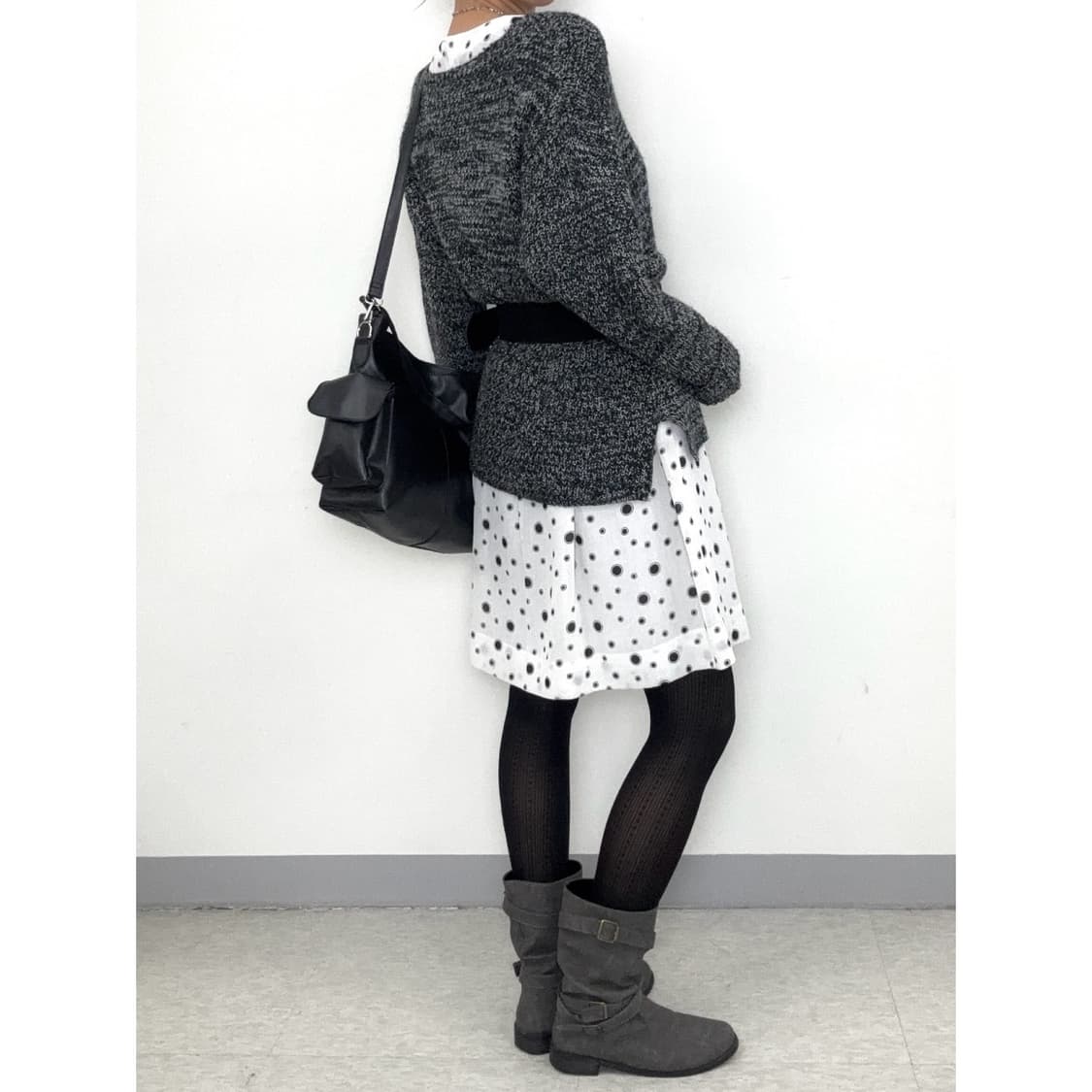 빈티지 차콜 울 니트 스웨터 상품이미지4