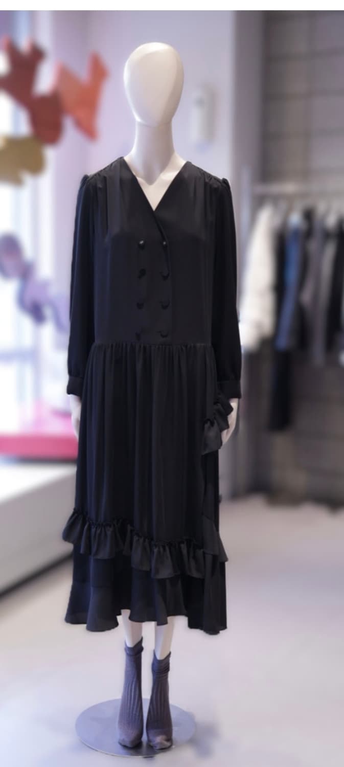 럭키슈에뜨 프릴 롱원피스 새상품 상품이미지4