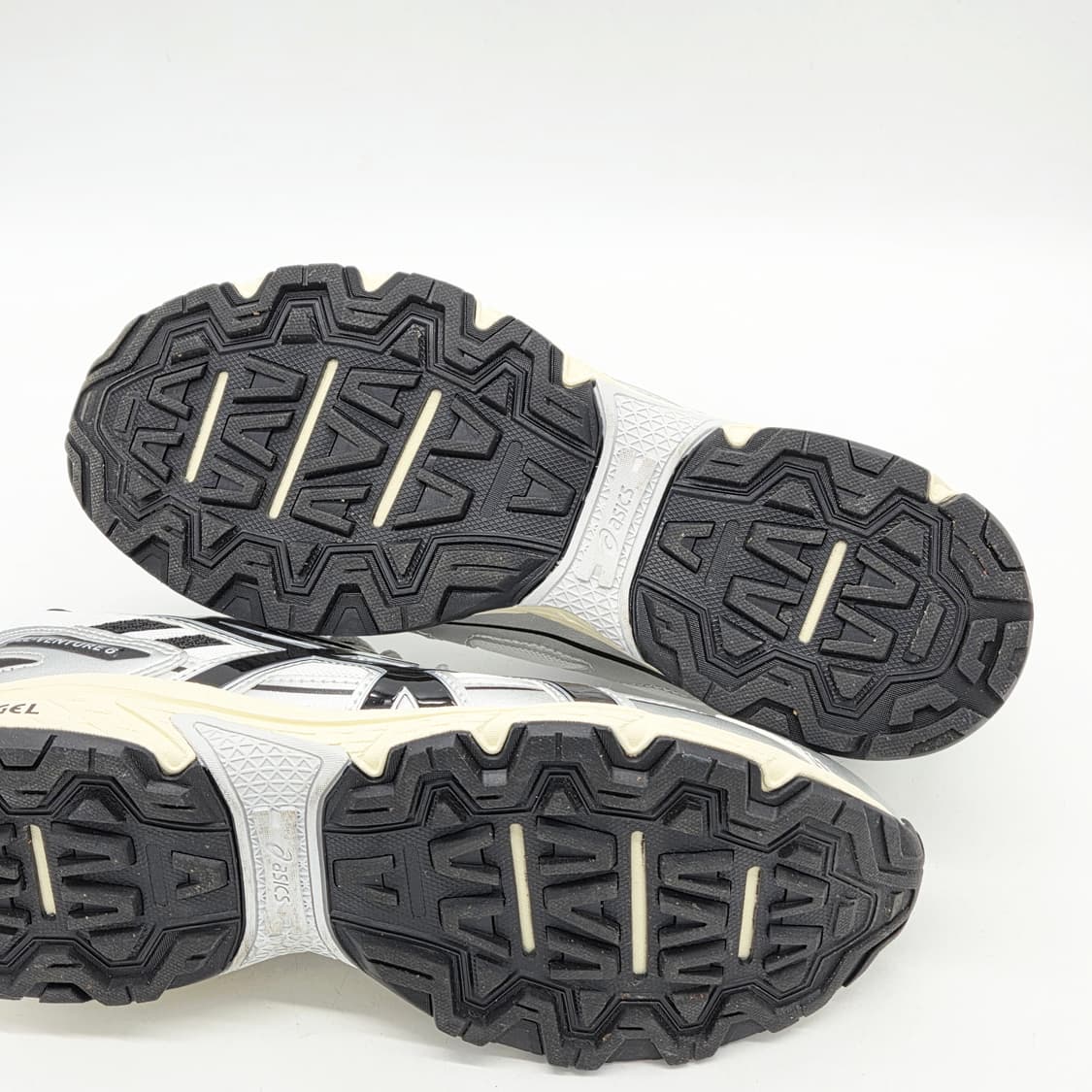  아식스 젤 벤쳐 6 화이트 블랙 (270)  상품이미지3