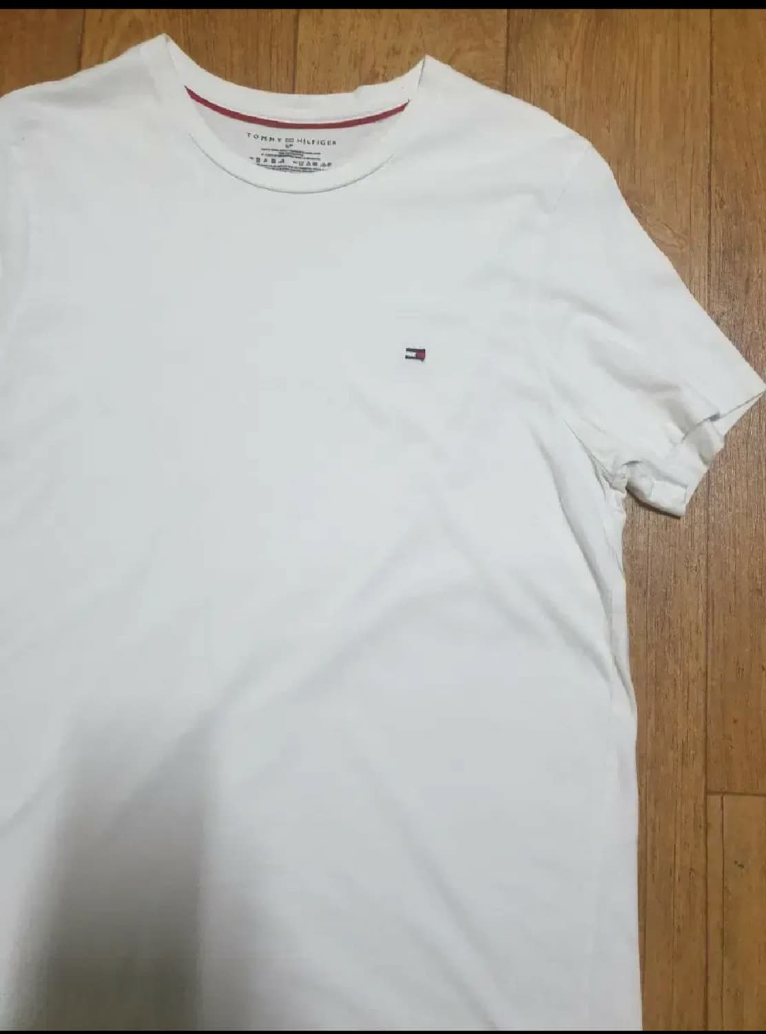 타미힐피거 반팔티 95 사이즈입니다 상품이미지2
